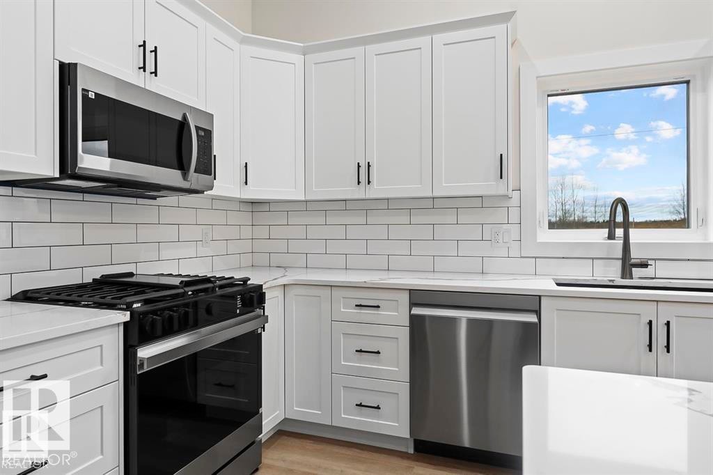 












1436 Wildrye Crescent

,
Cold Lake,




AB
T9M 0K6

