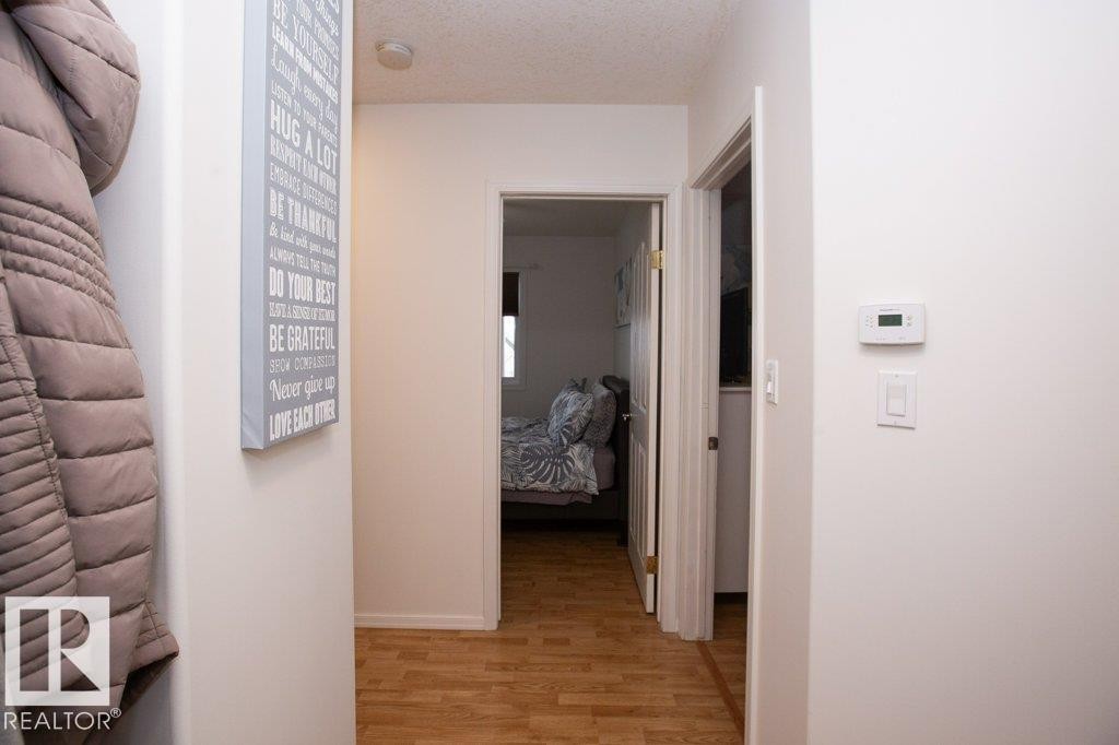 












4707 50 Street

,
Clyde,




AB
T0G 0P0

