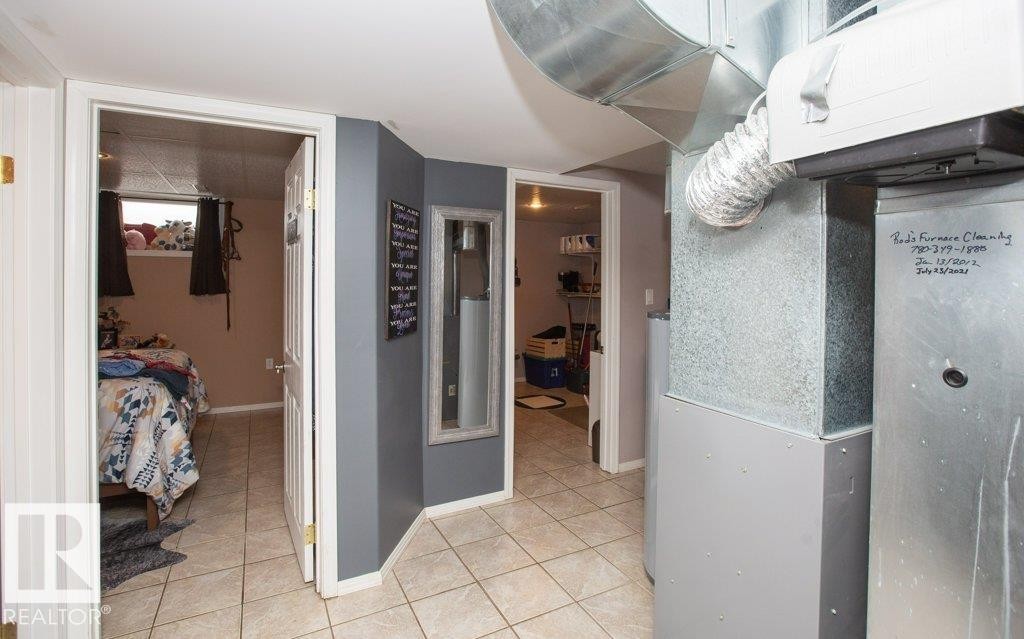 












4707 50 Street

,
Clyde,




AB
T0G 0P0

