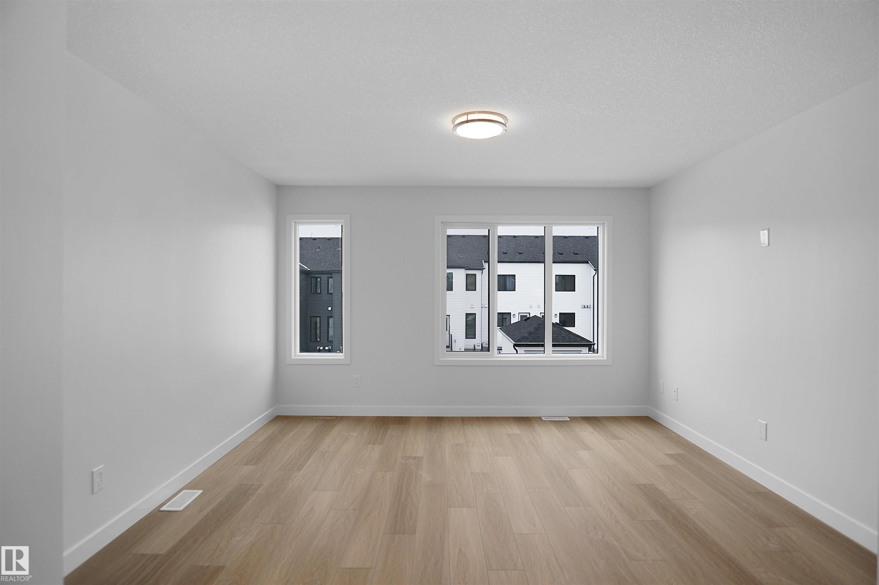 












639 176 Avenue

,
Edmonton,




AB
T5Y 4G1

