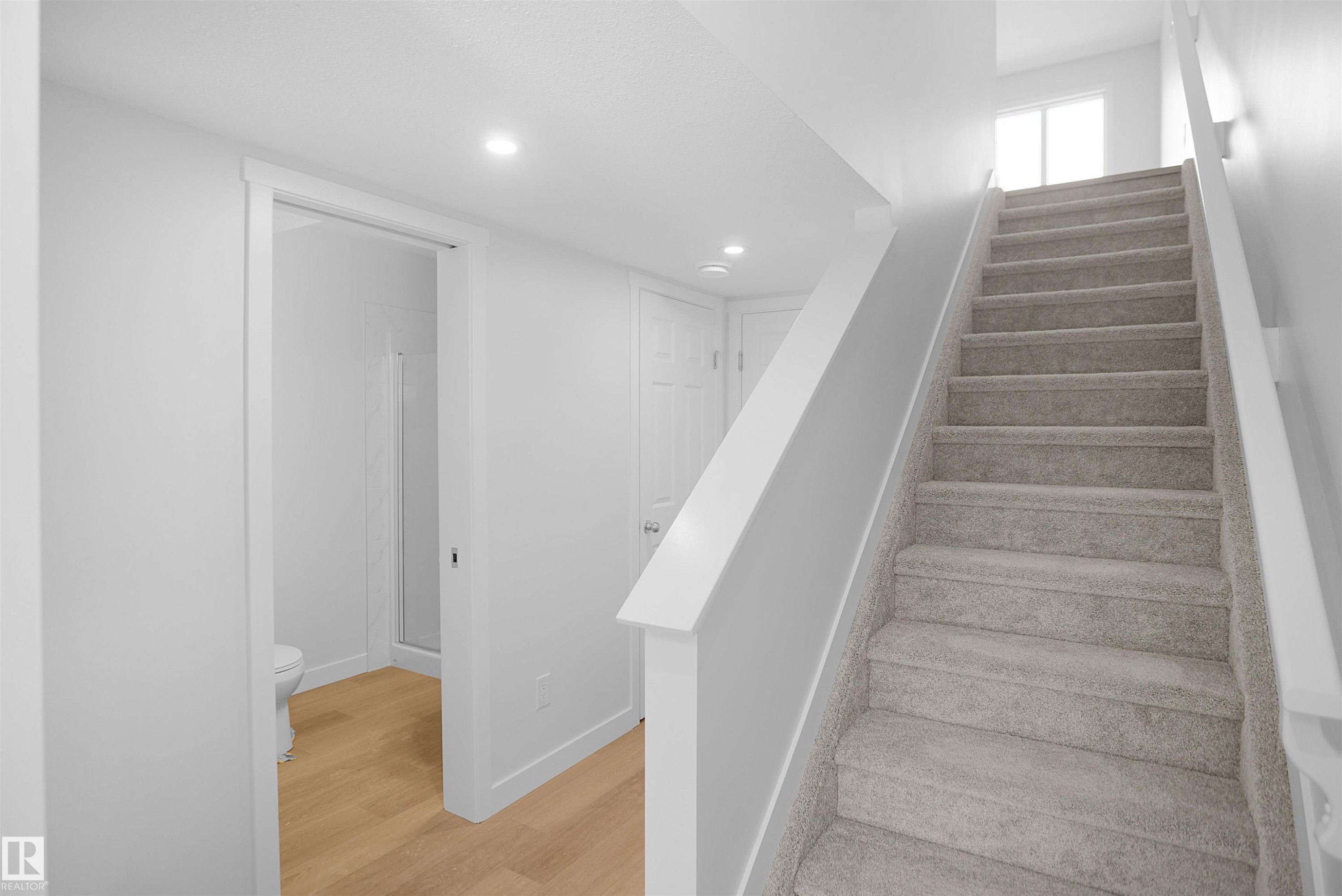 












639 176 Avenue

,
Edmonton,




AB
T5Y 4G1

