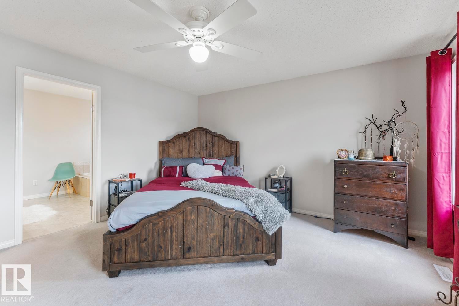 












2614 6A Avenue

,
Cold Lake,




AB
T9M 2C7

