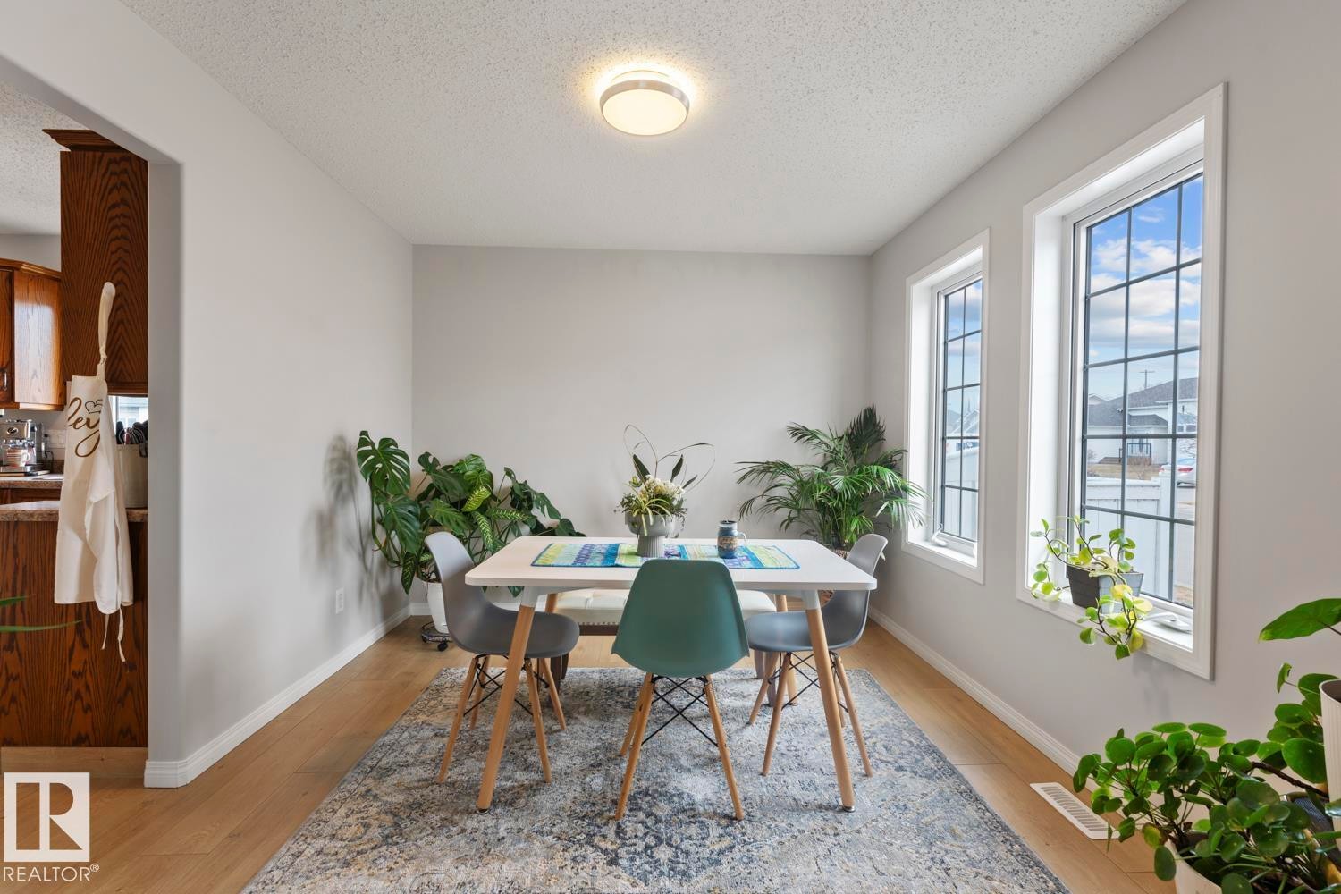 












2614 6A Avenue

,
Cold Lake,




AB
T9M 2C7

