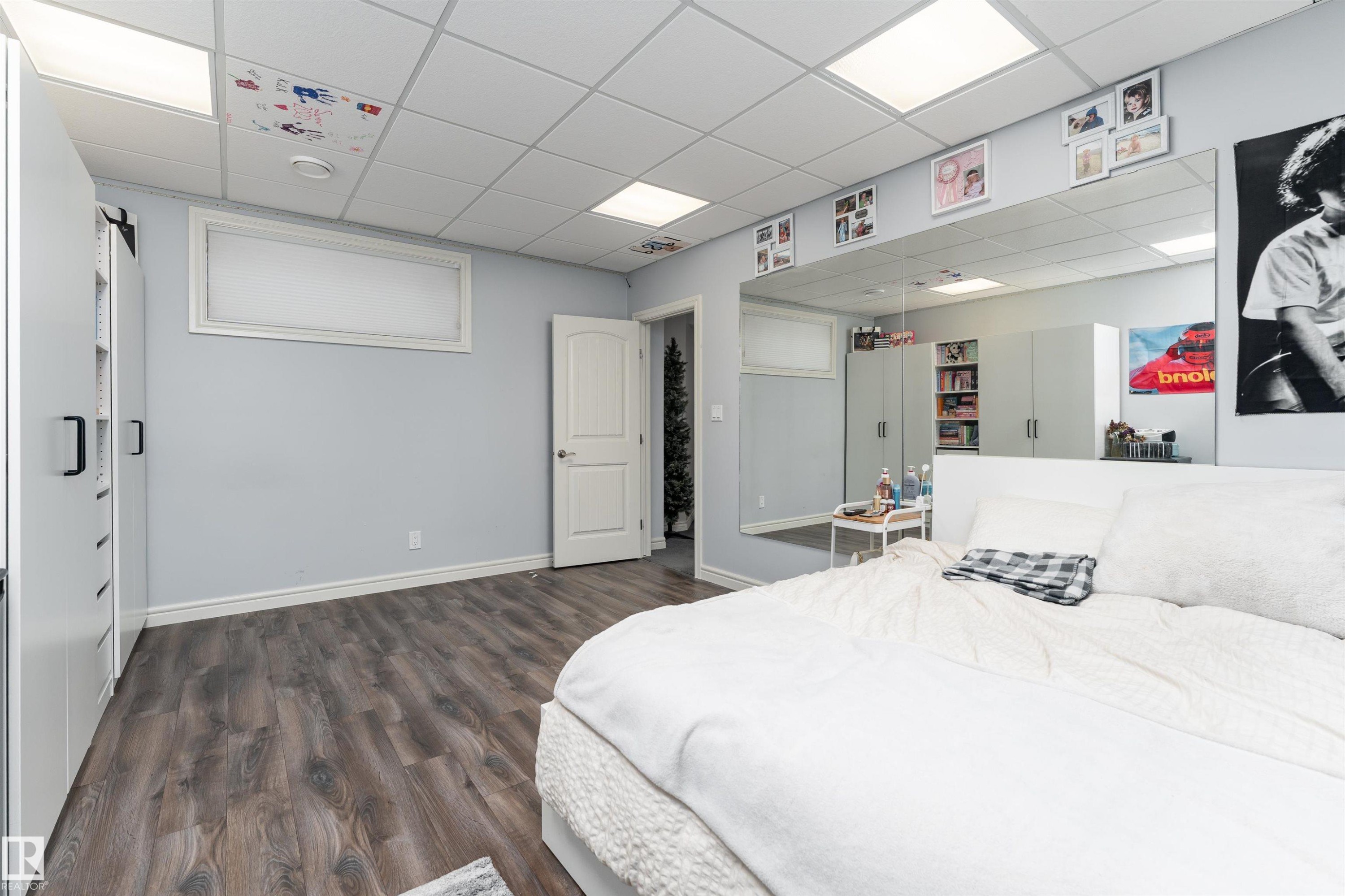 












22 VALE Terrace

,
Fort Saskatchewan,




AB
T8L 0B1

