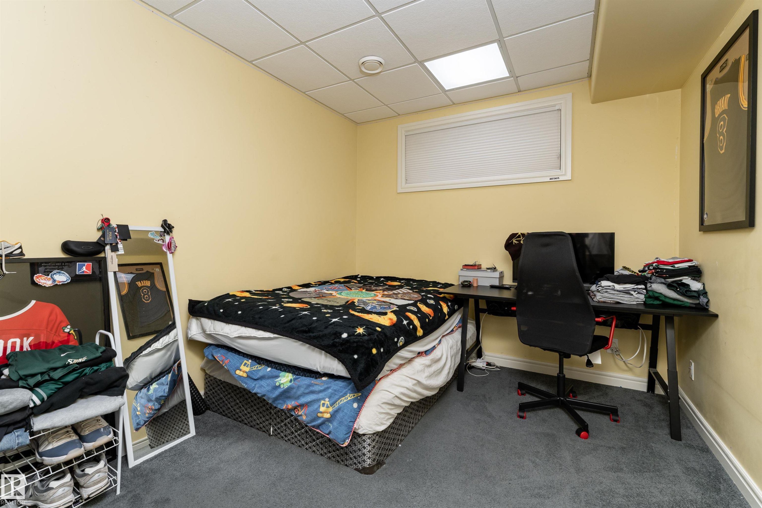 












22 VALE Terrace

,
Fort Saskatchewan,




AB
T8L 0B1

