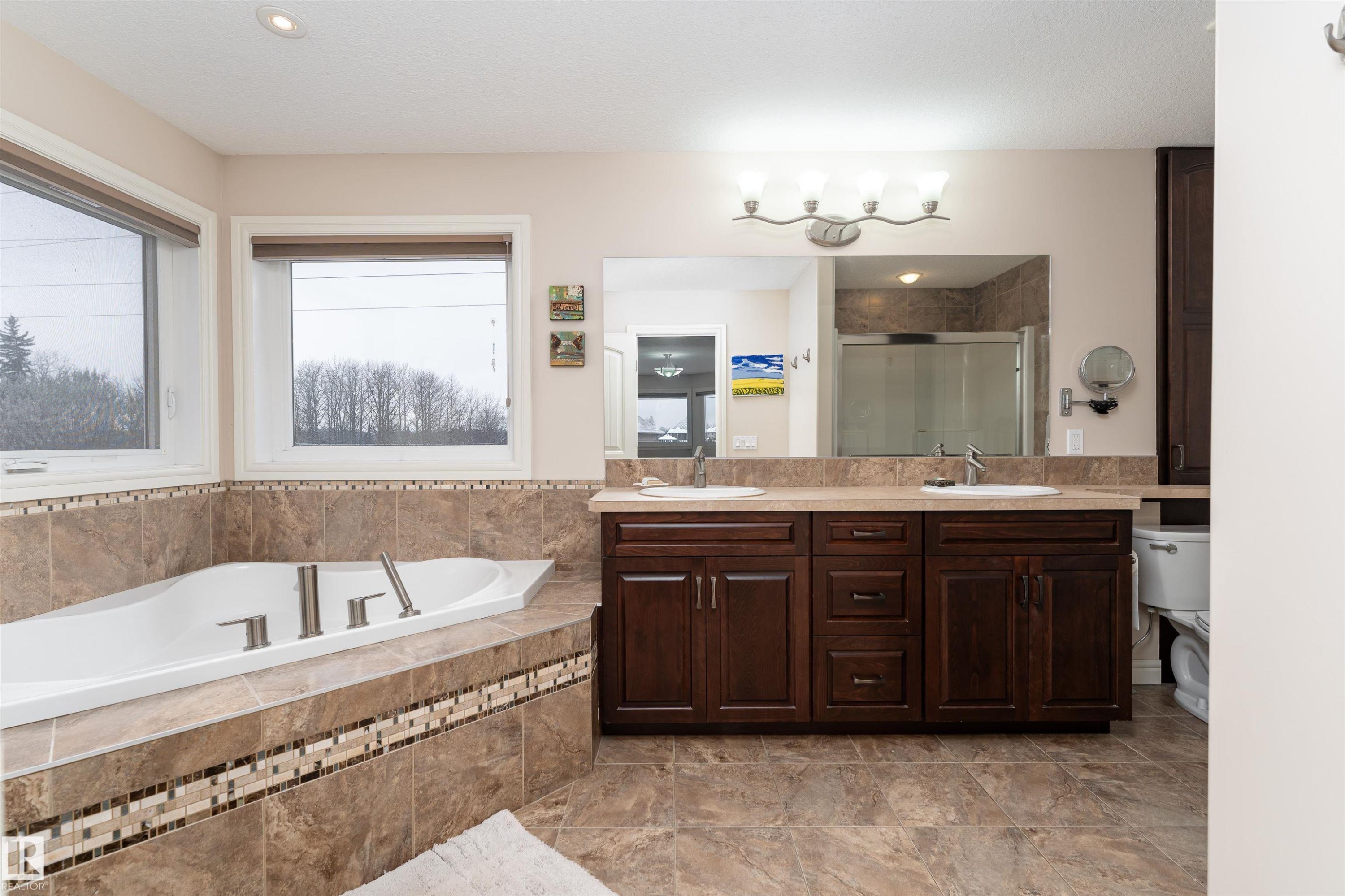 












22 VALE Terrace

,
Fort Saskatchewan,




AB
T8L 0B1

