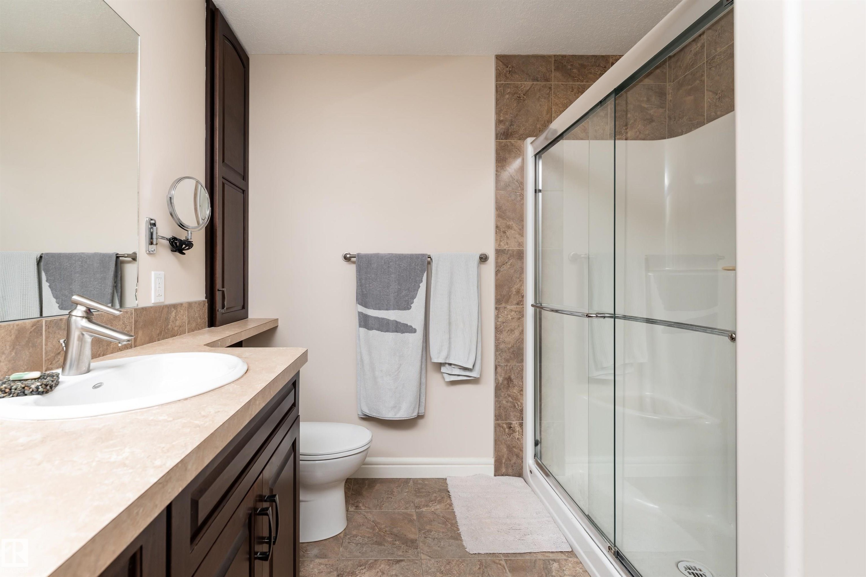 












22 VALE Terrace

,
Fort Saskatchewan,




AB
T8L 0B1

