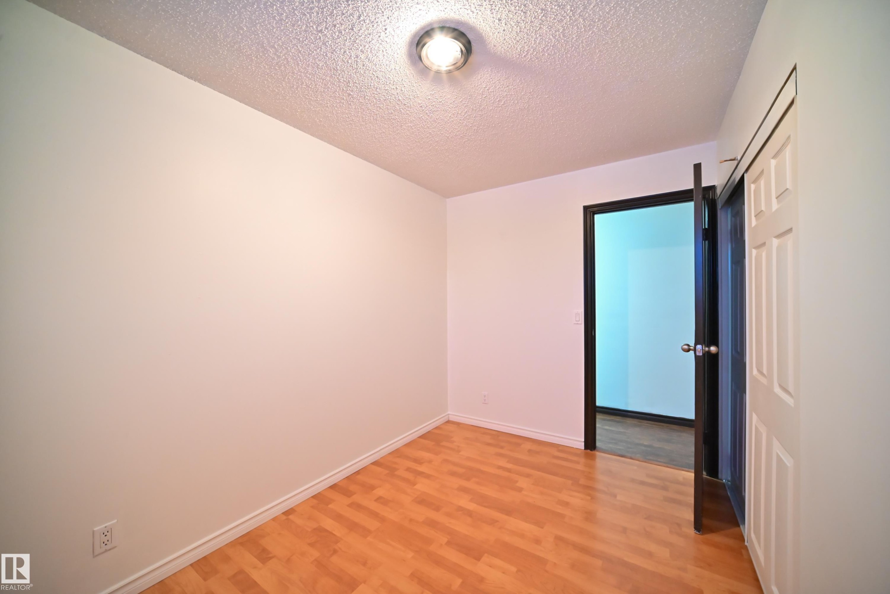 












4715 49 Avenue

,
Ranfurly,




AB
T0B 3T0

