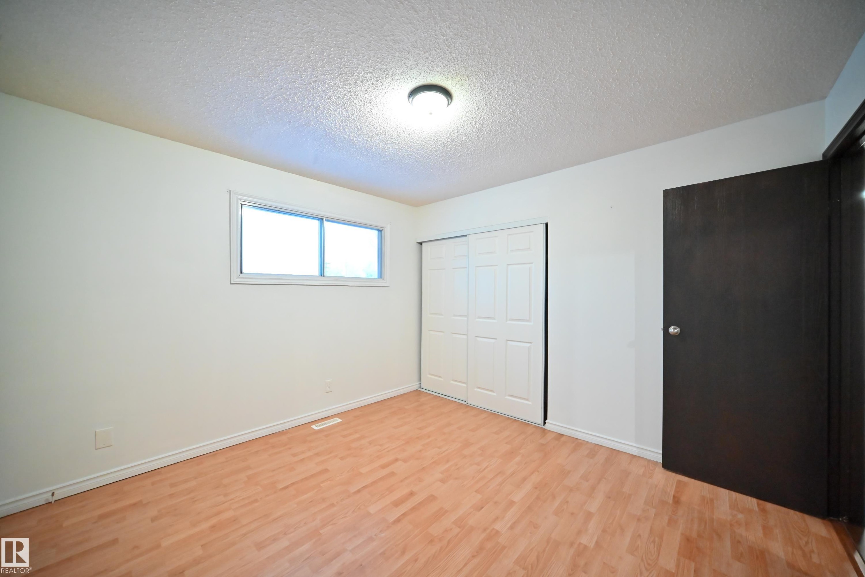 












4715 49 Avenue

,
Ranfurly,




AB
T0B 3T0

