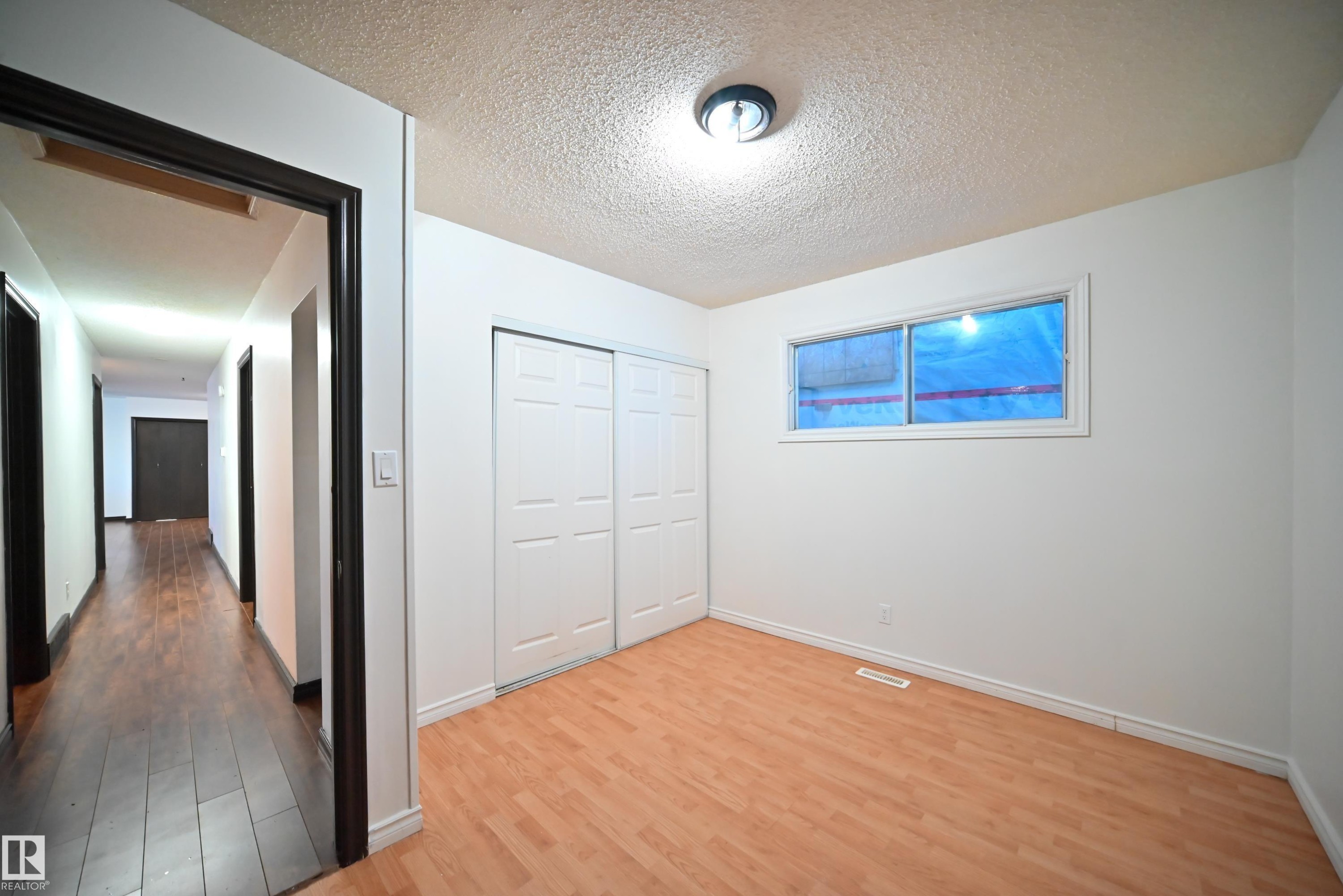 












4715 49 Avenue

,
Ranfurly,




AB
T0B 3T0

