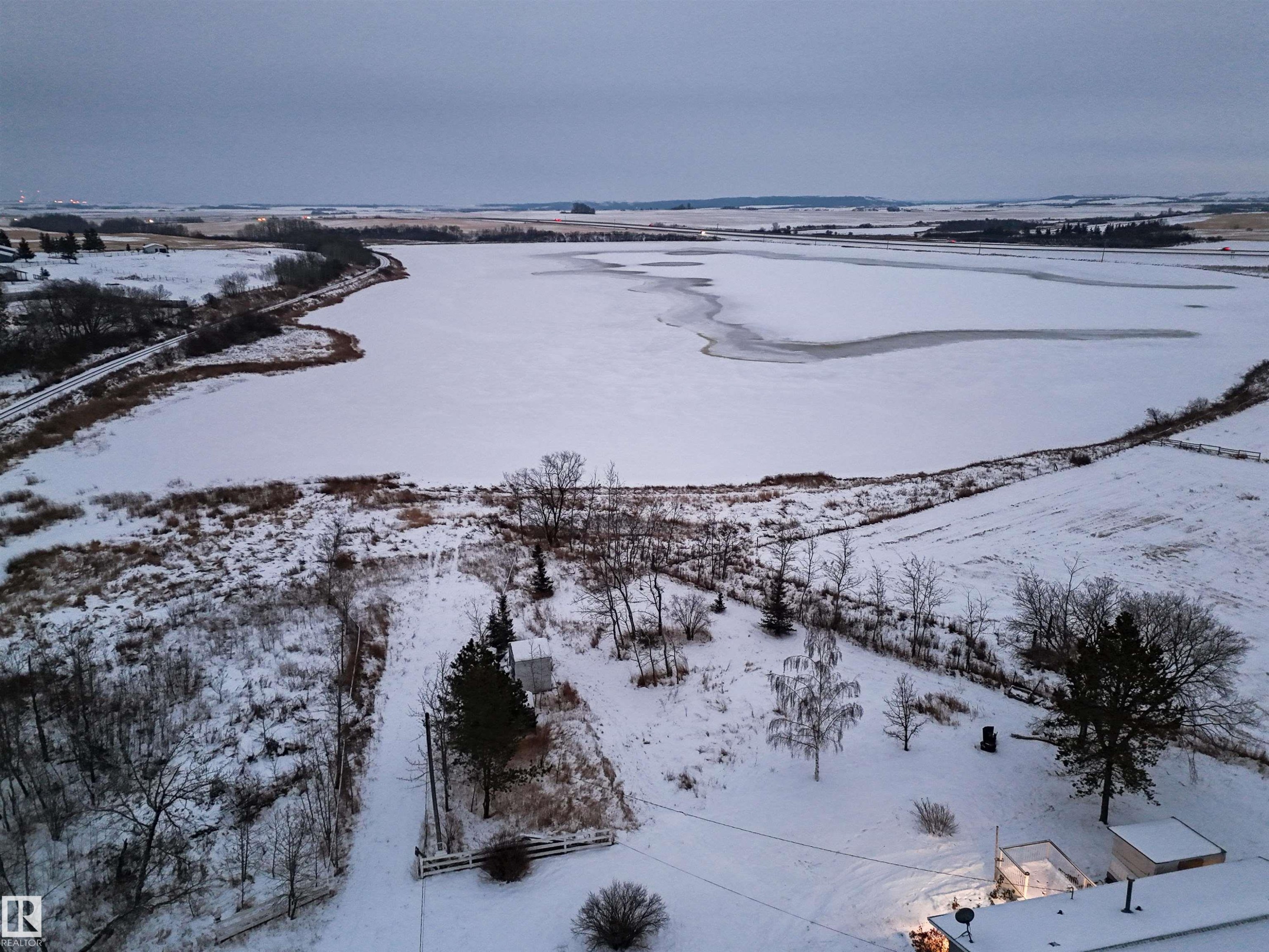 












4715 49 Avenue

,
Ranfurly,




AB
T0B 3T0

