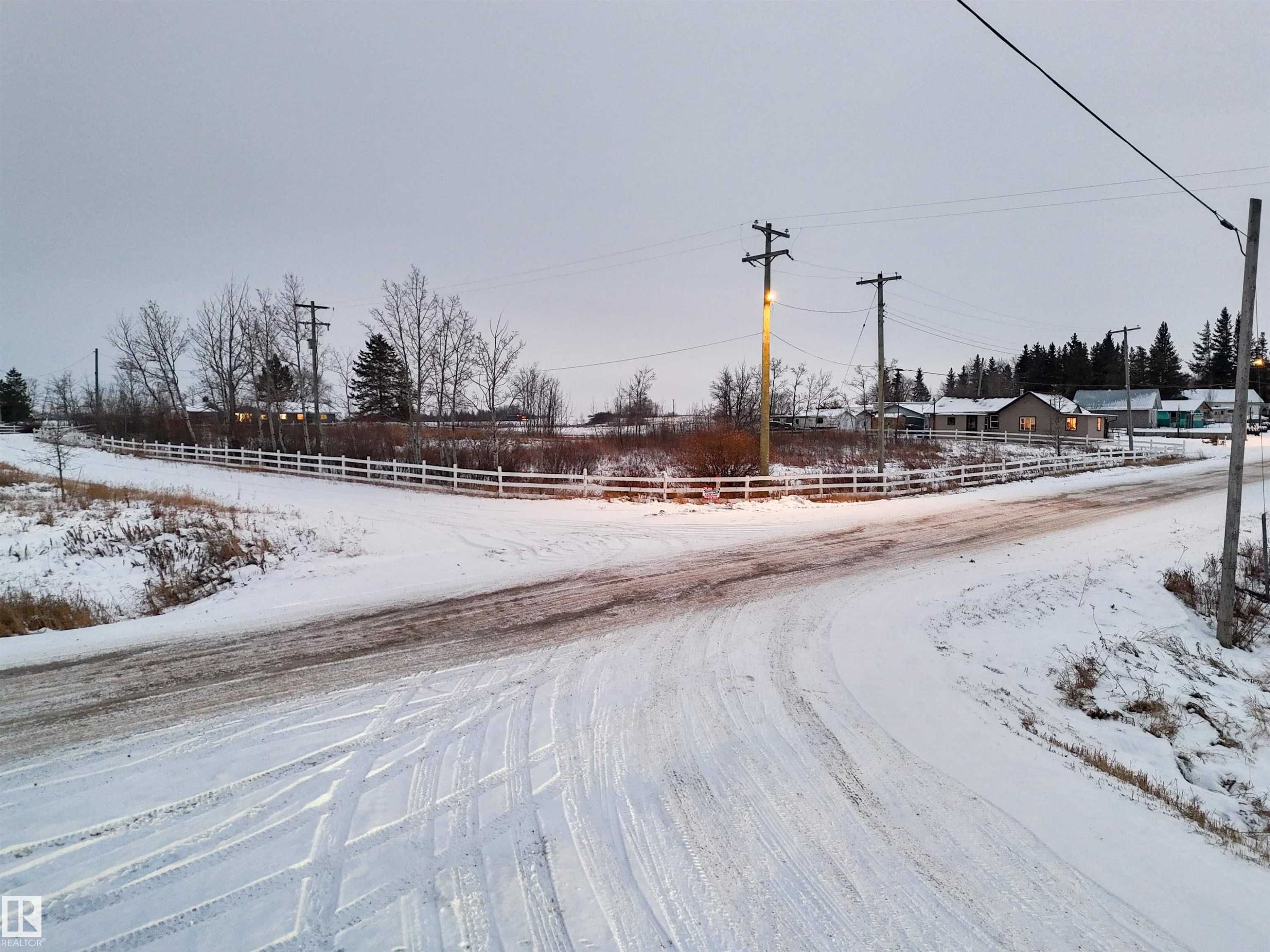 












4715 49 Avenue

,
Ranfurly,




AB
T0B 3T0

