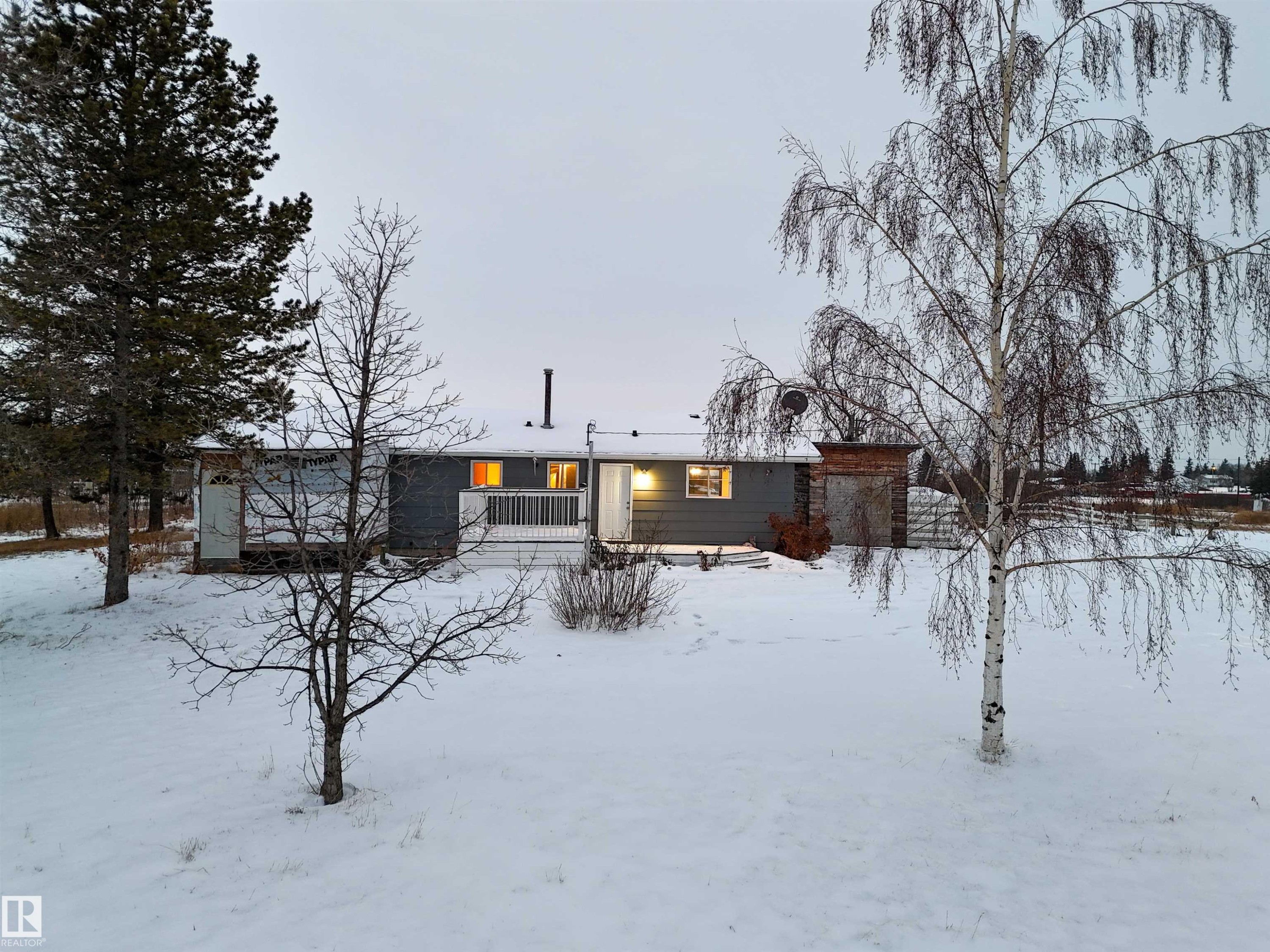 












4715 49 Avenue

,
Ranfurly,




AB
T0B 3T0

