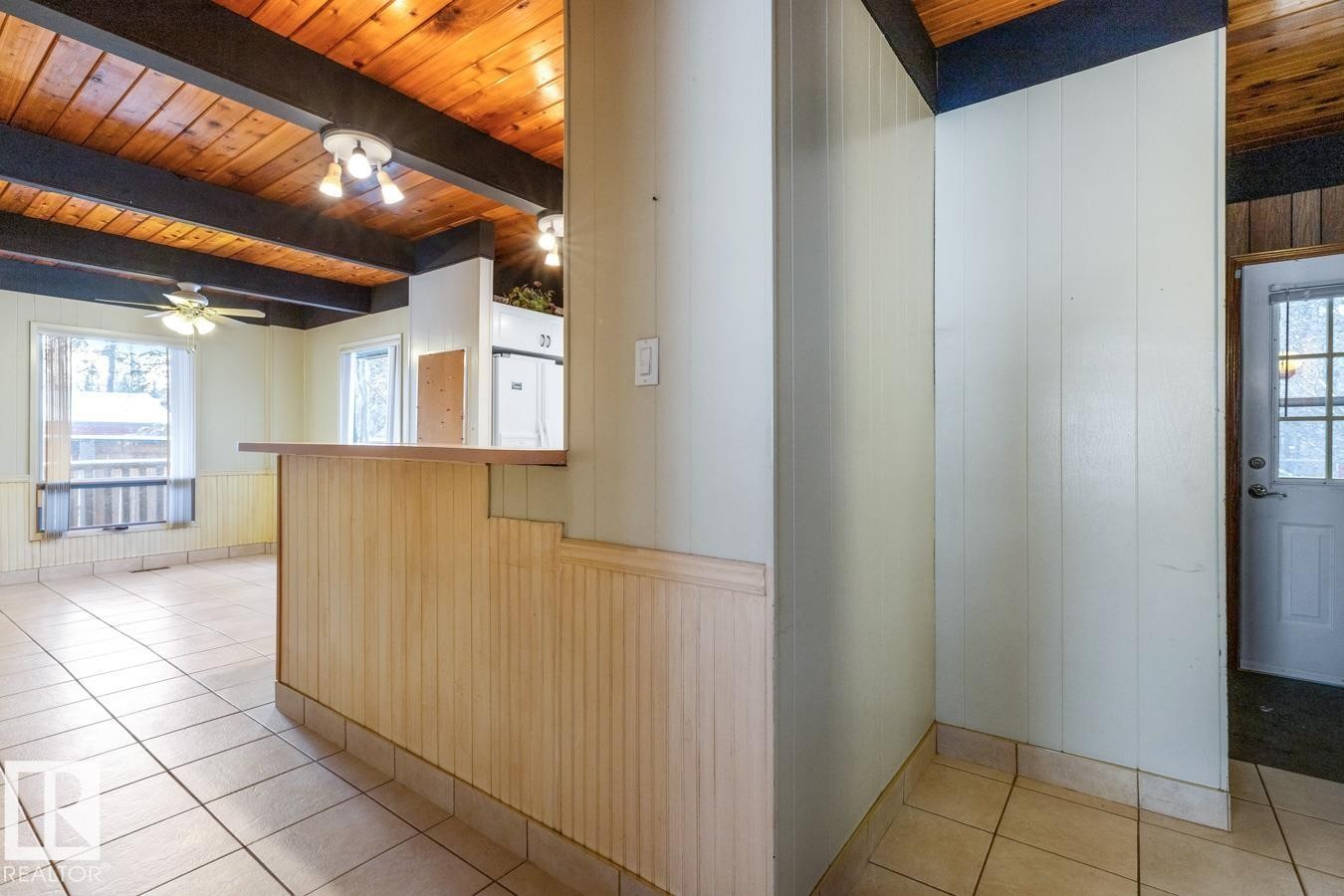 












311 3RD Street

,
Rural Lac Ste. Anne County,




AB
T0E 0L0

