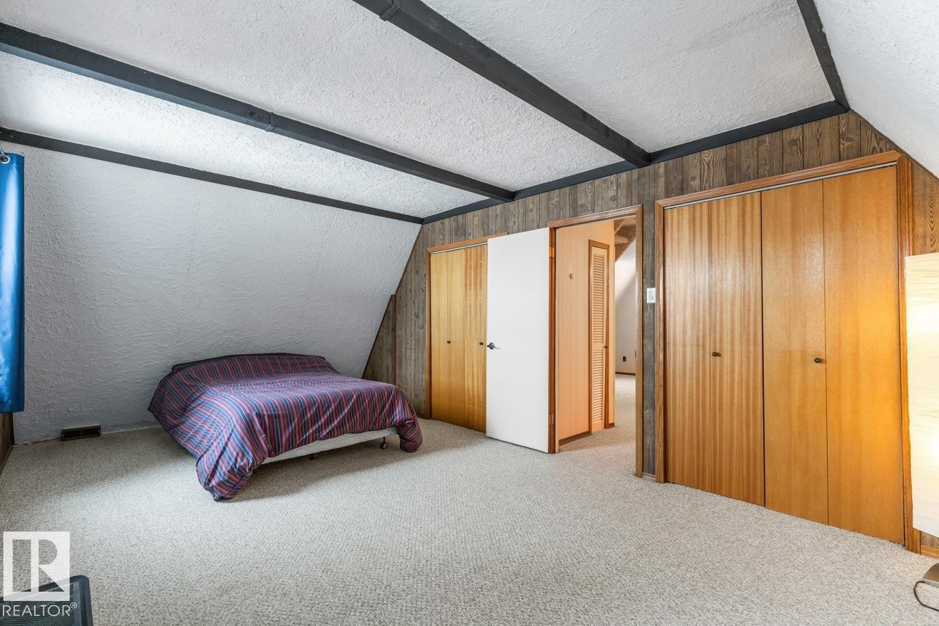 












311 3RD Street

,
Rural Lac Ste. Anne County,




AB
T0E 0L0

