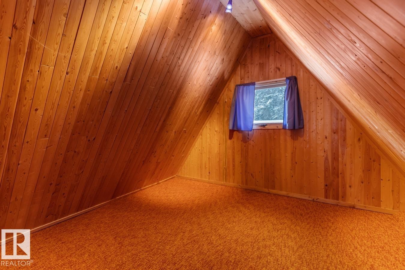 












311 3RD Street

,
Rural Lac Ste. Anne County,




AB
T0E 0L0

