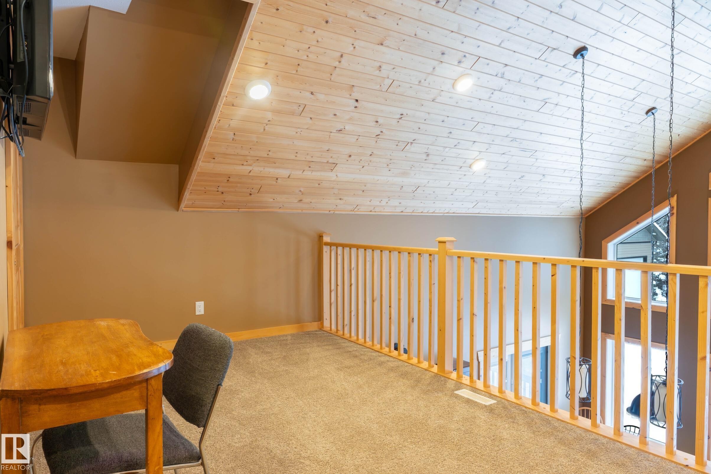 












120 Lakeshore Drive

,
Rural Bonnyville M.D.,




AB
T0A 2E0

