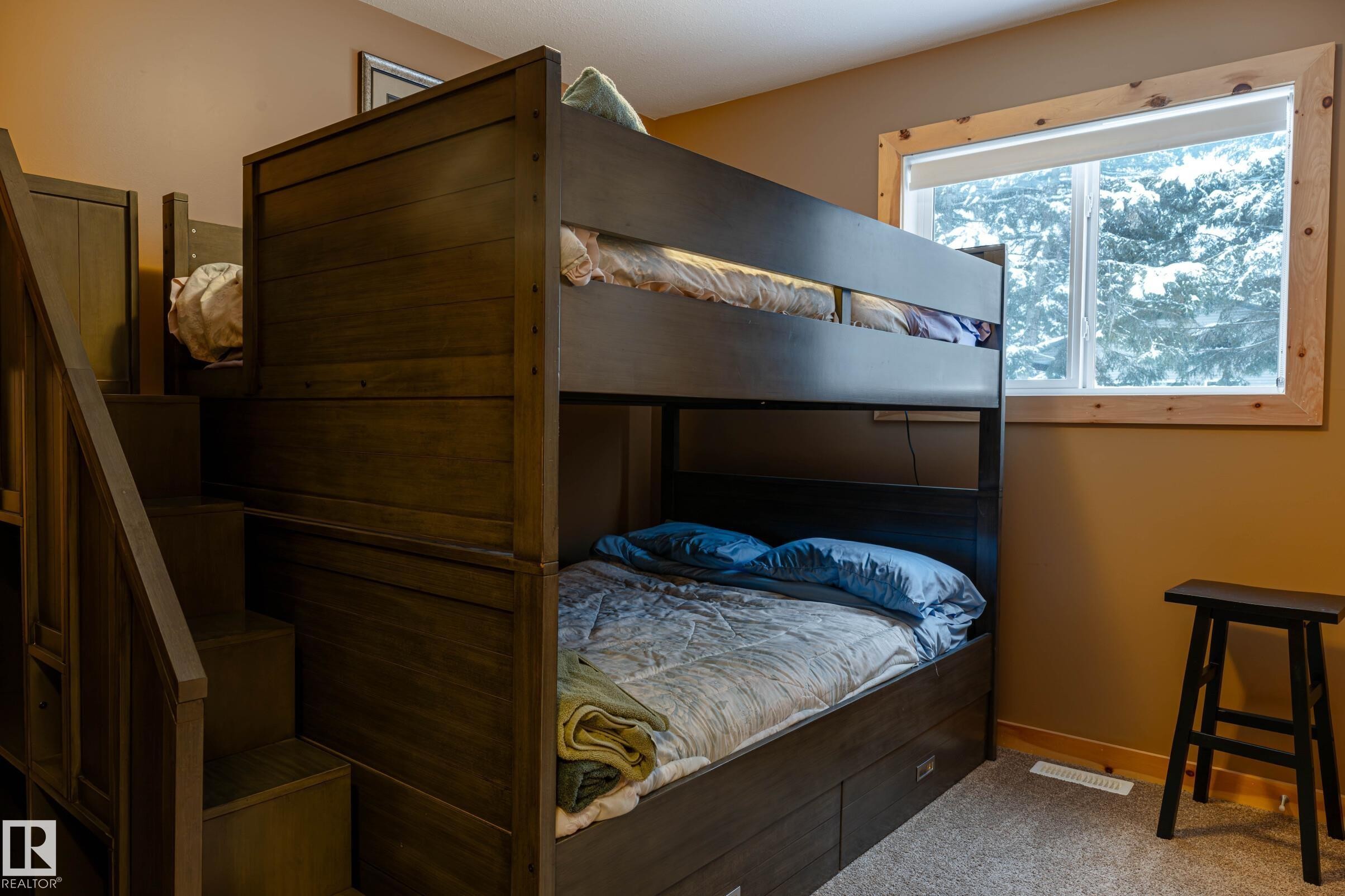 












120 Lakeshore Drive

,
Rural Bonnyville M.D.,




AB
T0A 2E0

