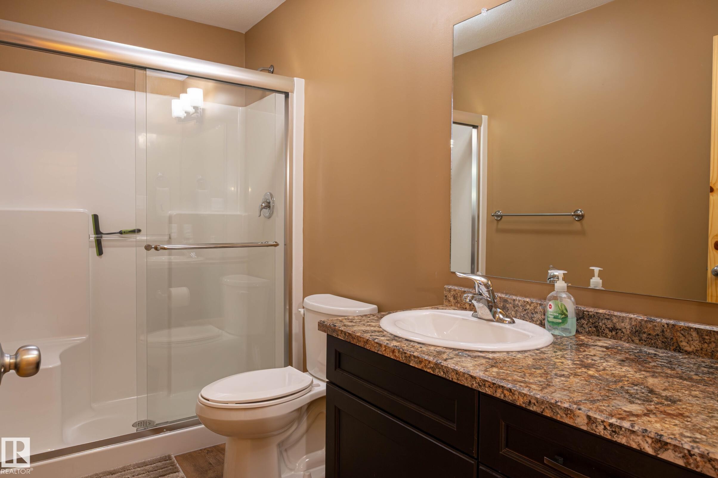 












120 Lakeshore Drive

,
Rural Bonnyville M.D.,




AB
T0A 2E0

