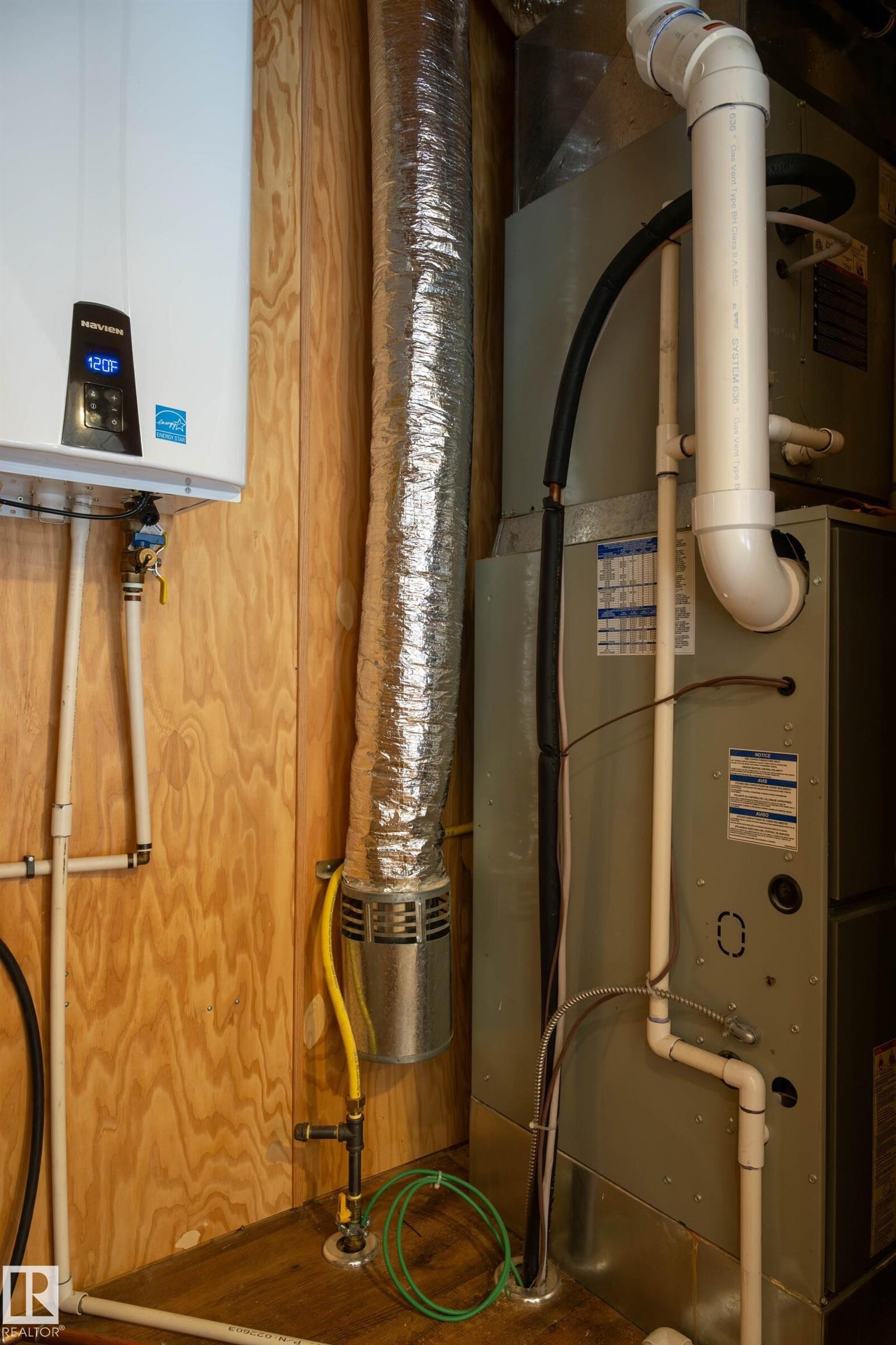 












120 Lakeshore Drive

,
Rural Bonnyville M.D.,




AB
T0A 2E0

