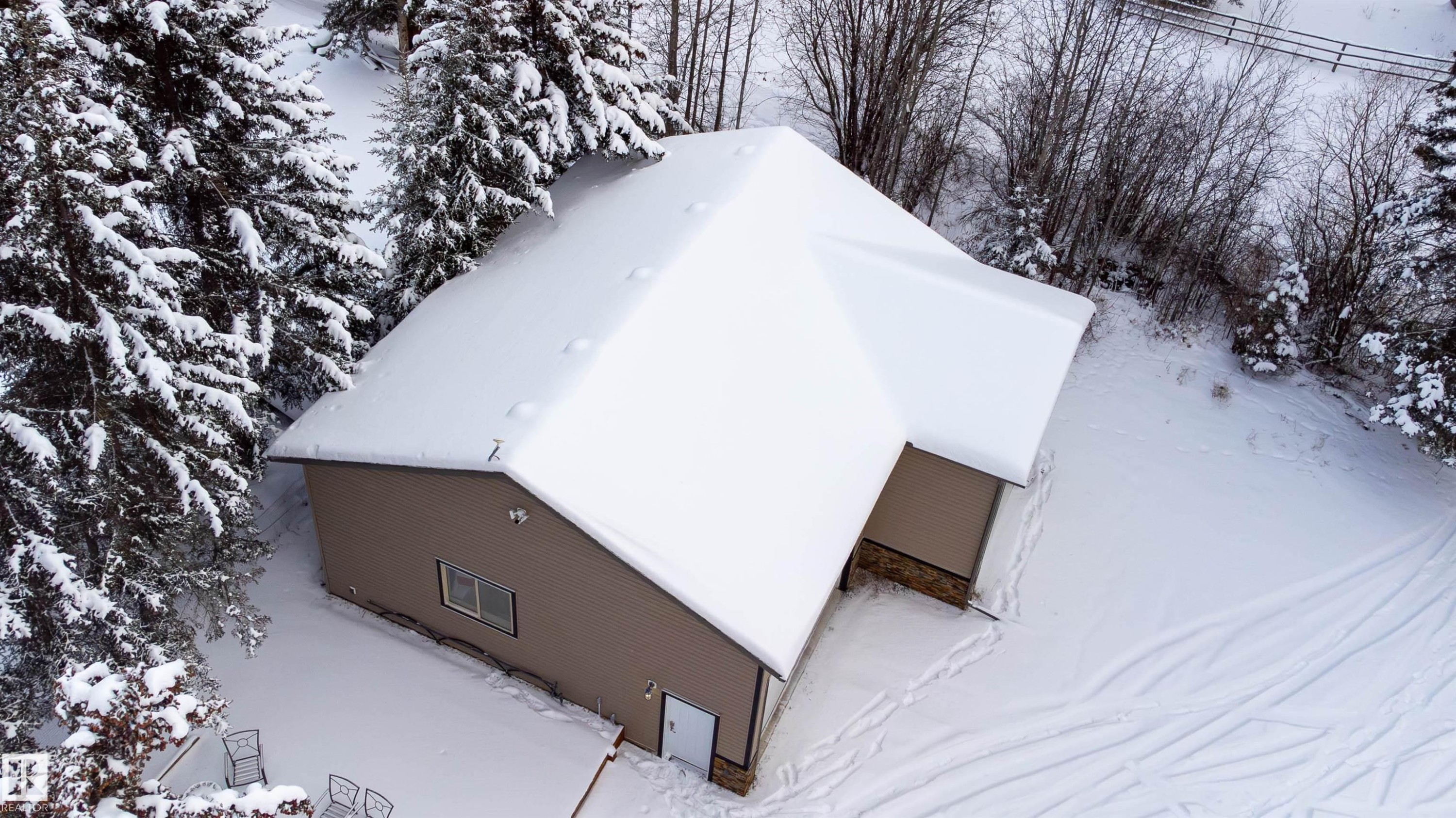 












120 Lakeshore Drive

,
Rural Bonnyville M.D.,




AB
T0A 2E0

