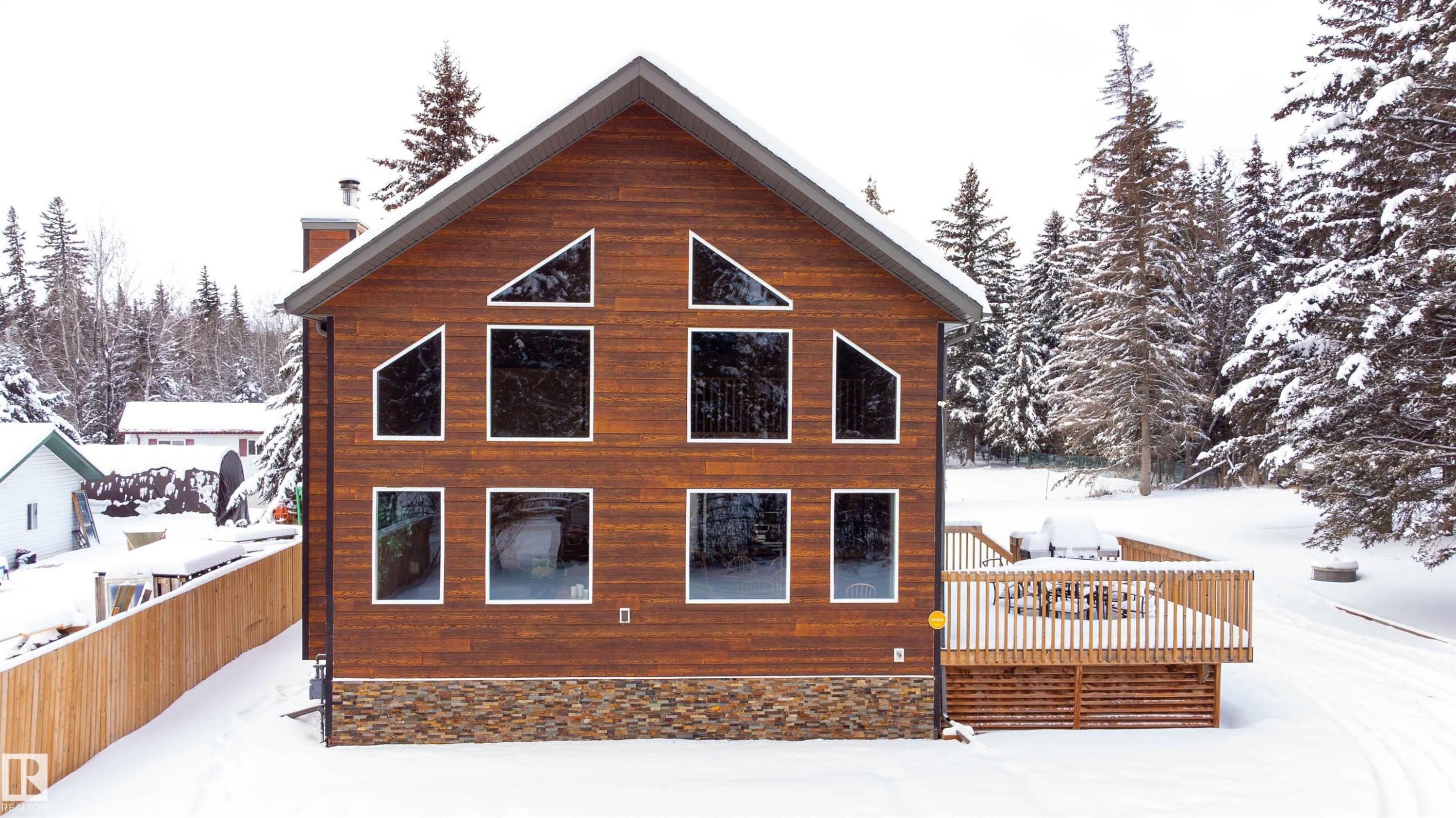 












120 Lakeshore Drive

,
Rural Bonnyville M.D.,




AB
T0A 2E0

