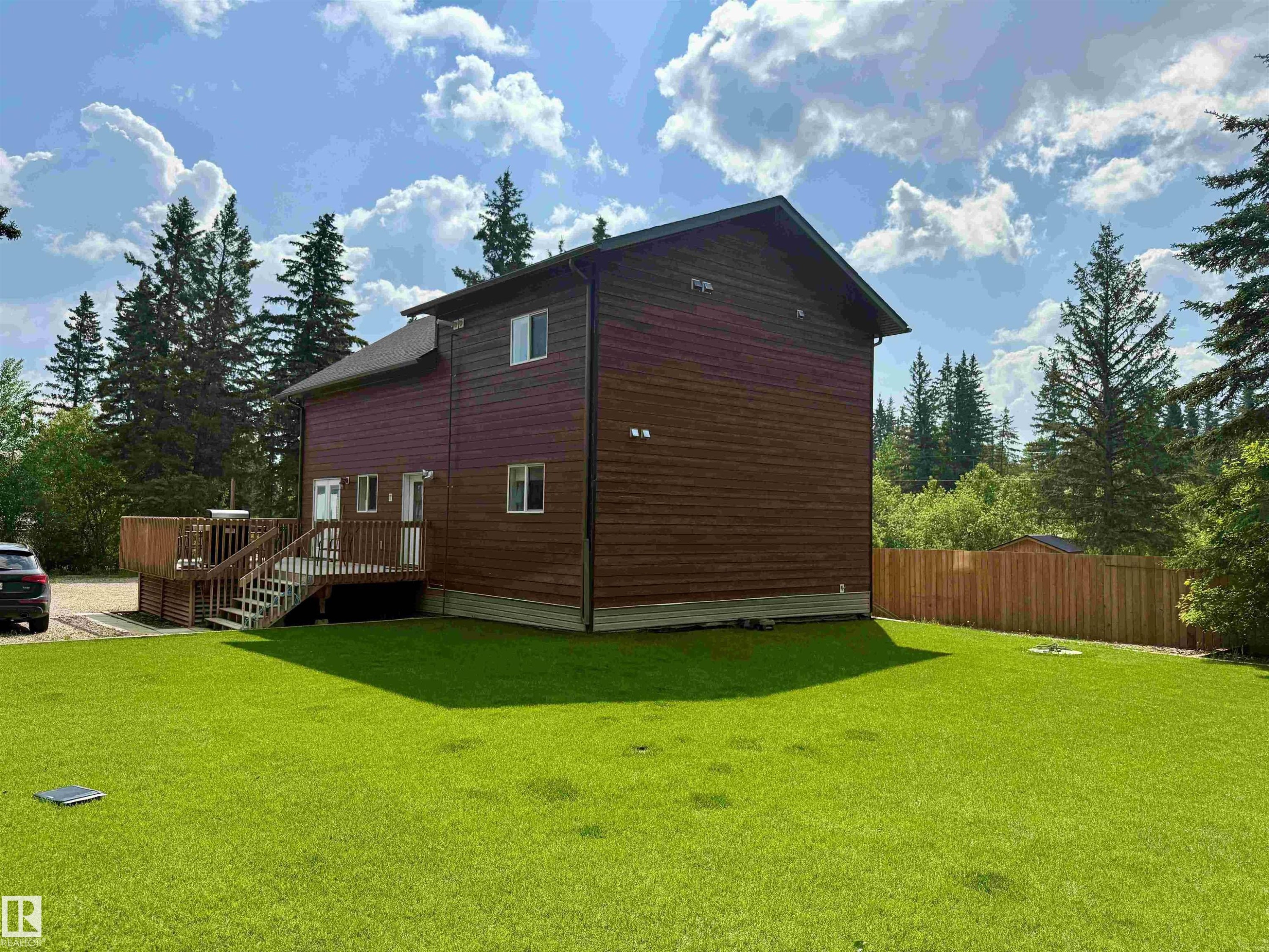 












120 Lakeshore Drive

,
Rural Bonnyville M.D.,




AB
T0A 2E0

