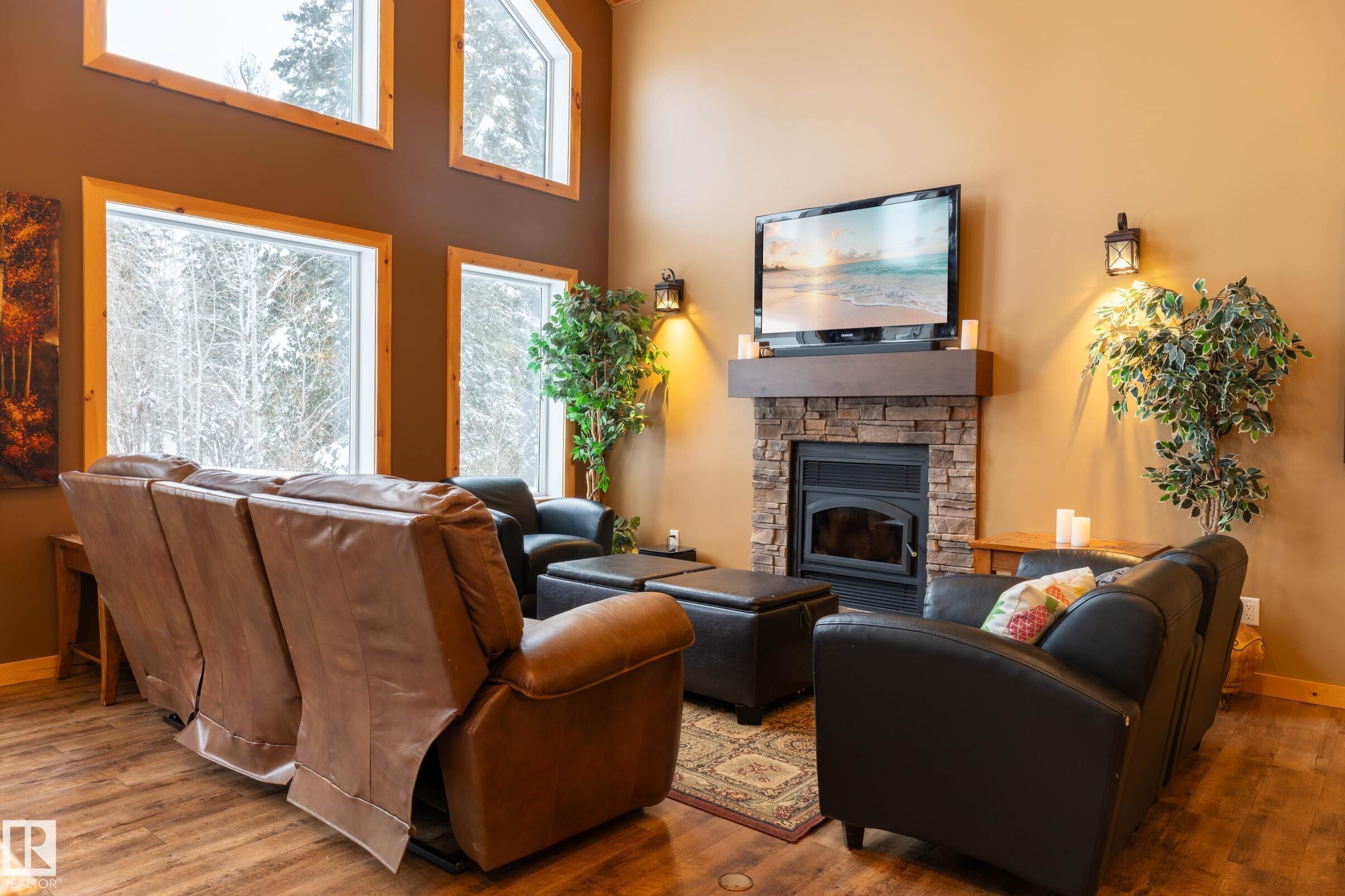 












120 Lakeshore Drive

,
Rural Bonnyville M.D.,




AB
T0A 2E0

