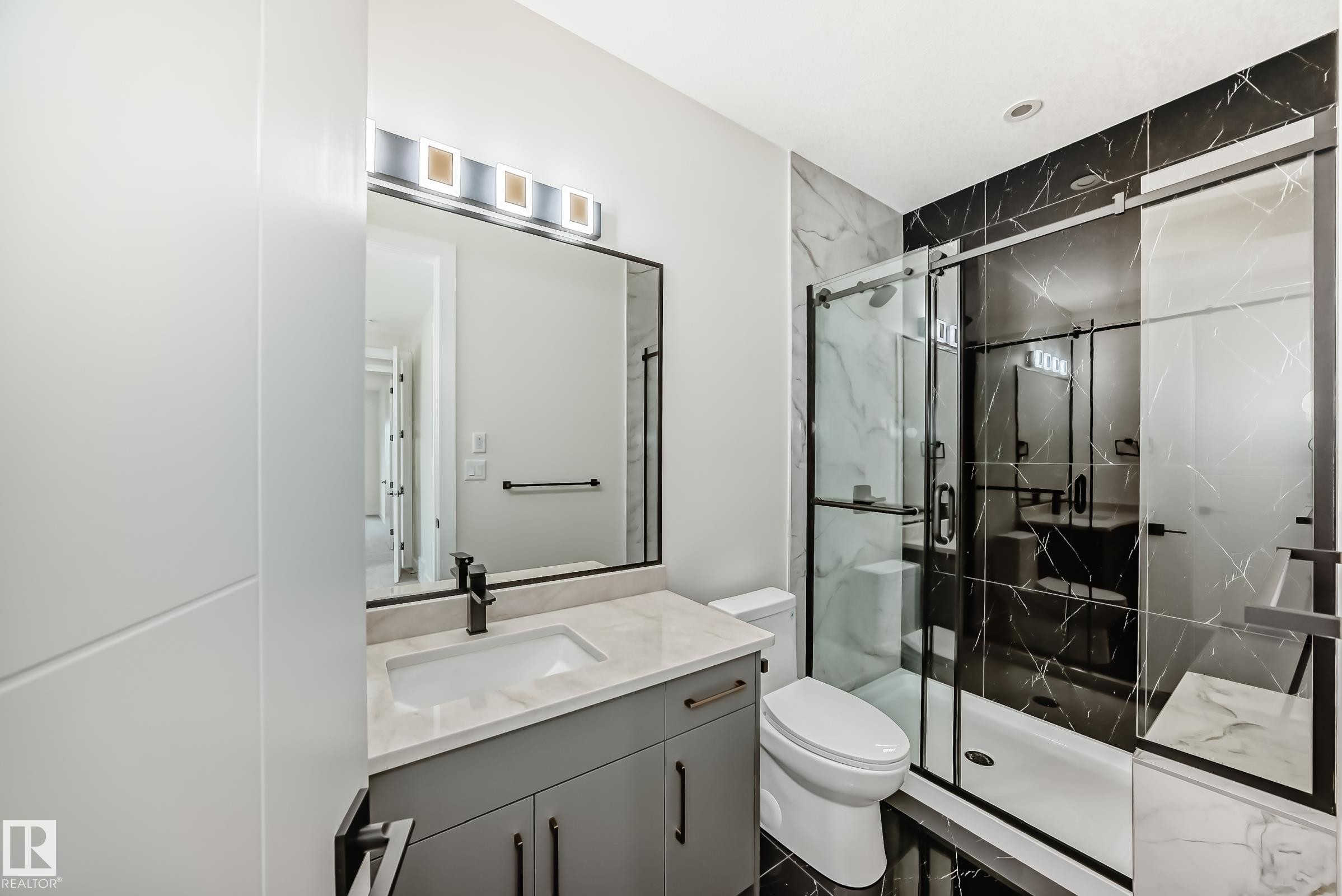 












5928 32 Street

,
Rural Leduc County,




AB
T4X 0X4

