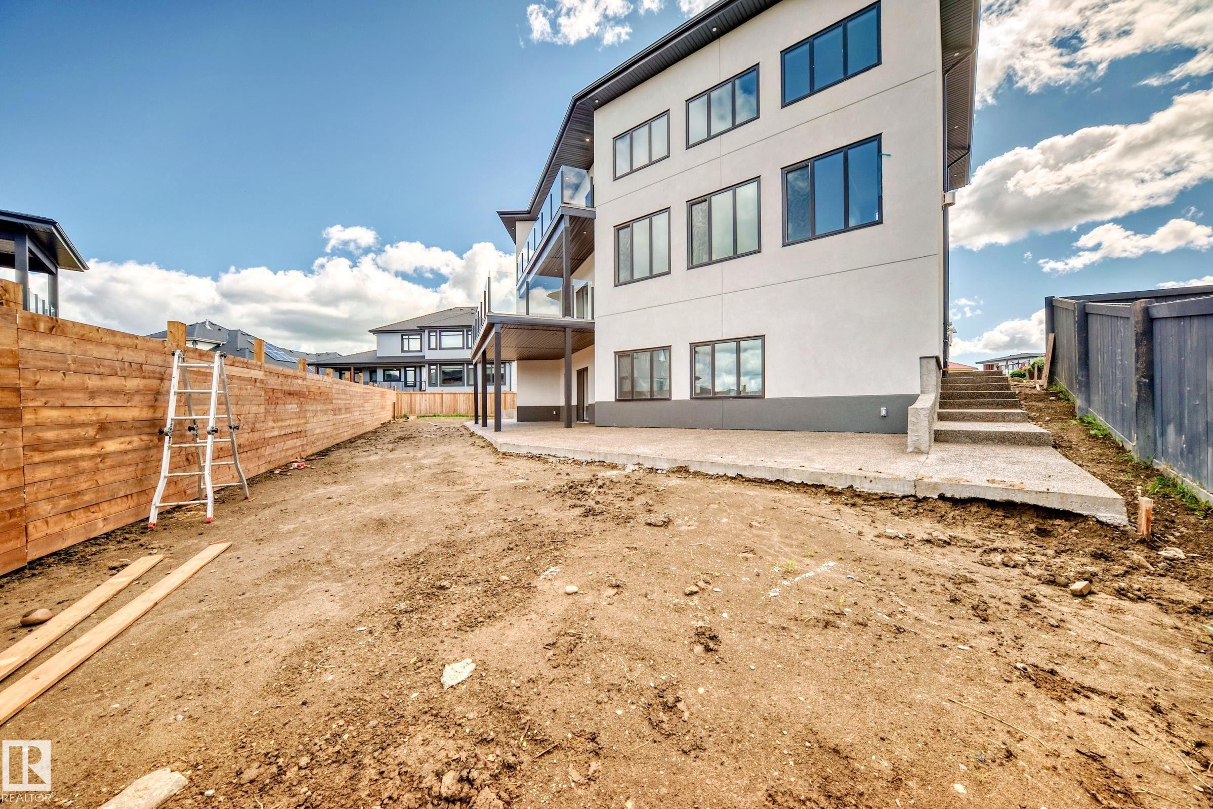 












5928 32 Street

,
Rural Leduc County,




AB
T4X 0X4

