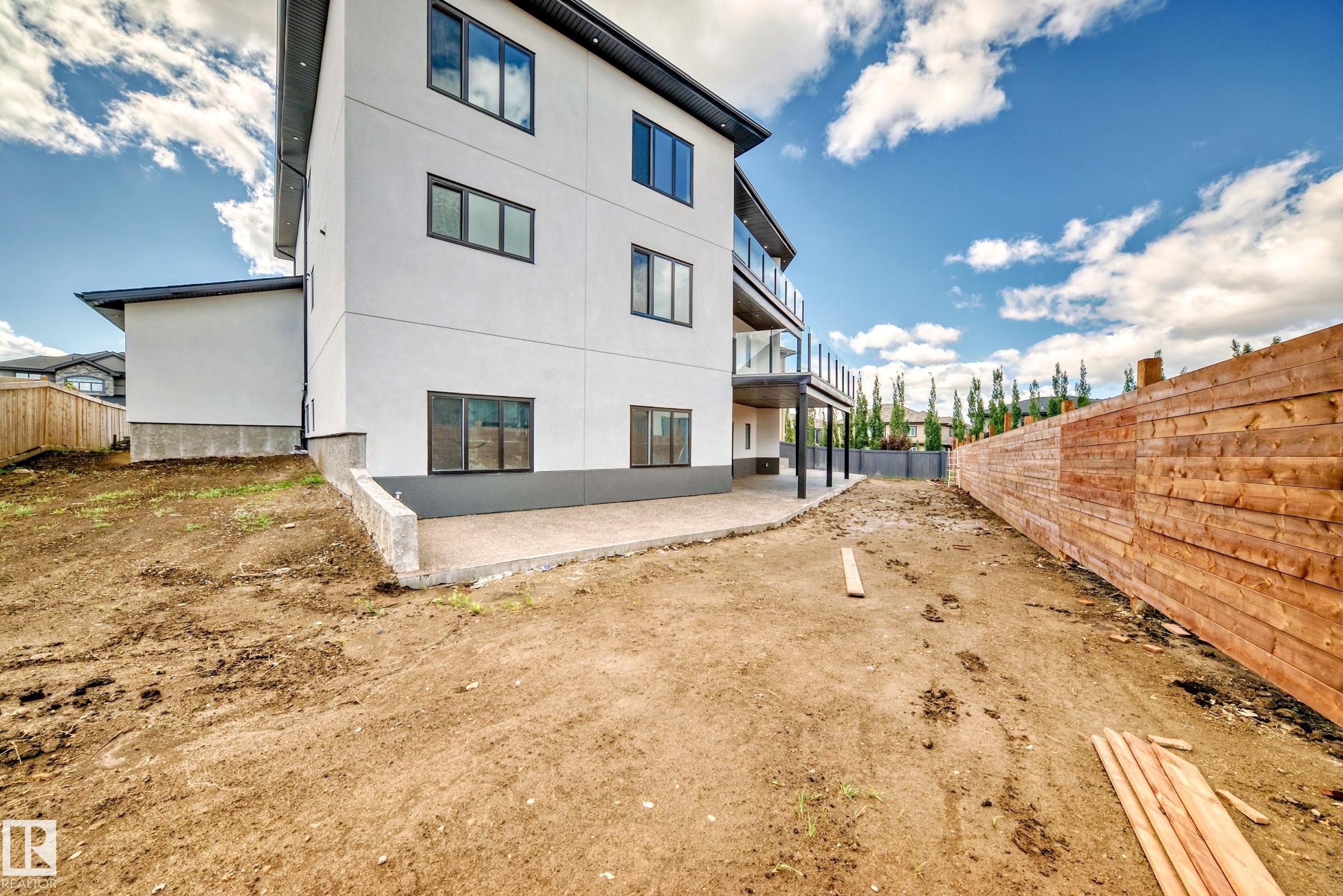 












5928 32 Street

,
Rural Leduc County,




AB
T4X 0X4

