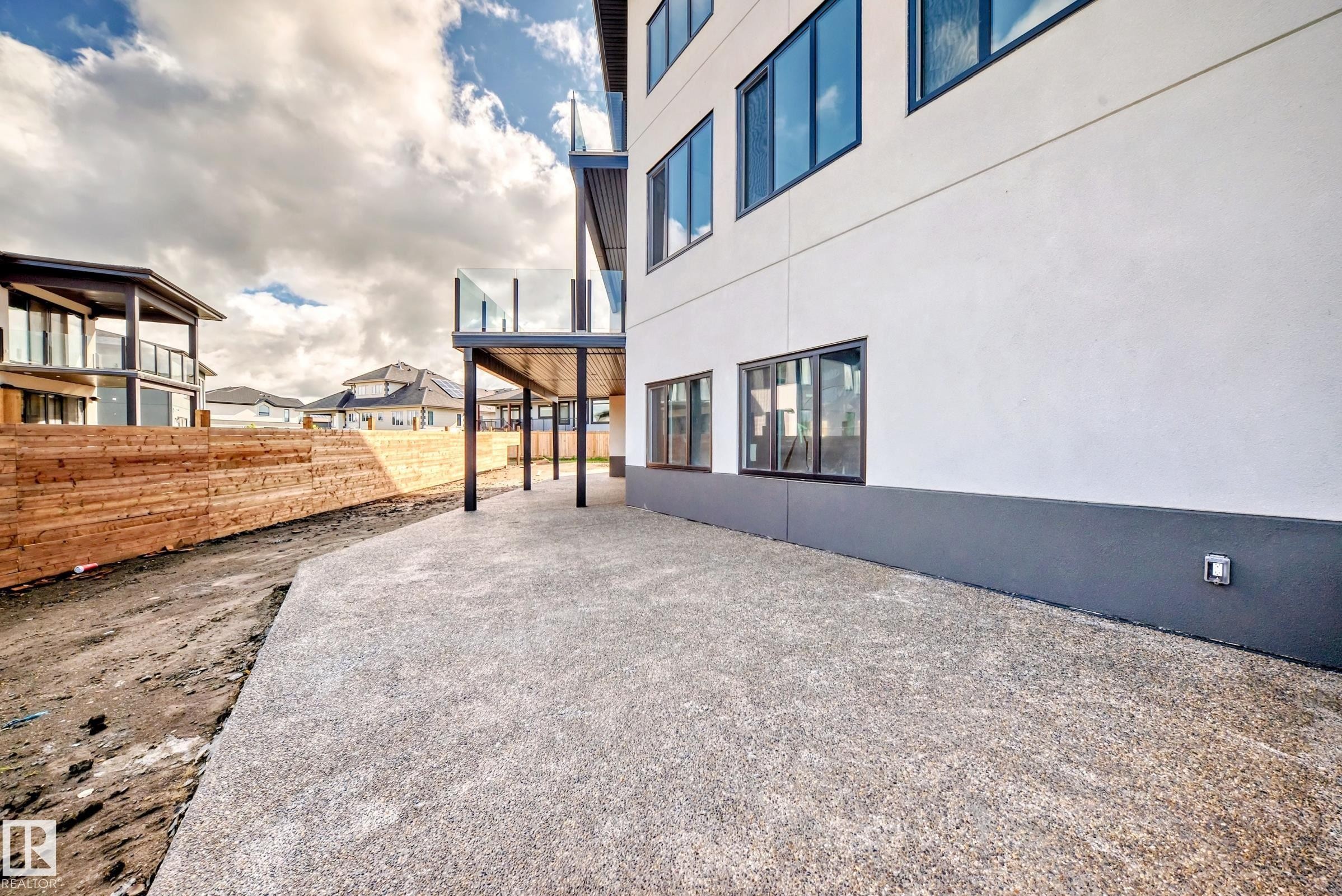 












5928 32 Street

,
Rural Leduc County,




AB
T4X 0X4

