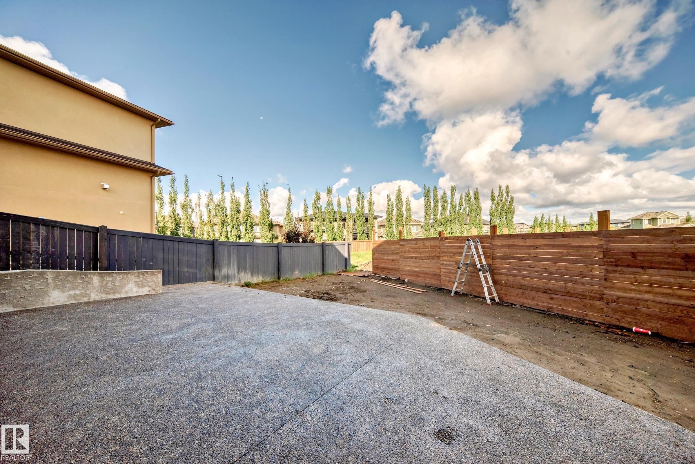 












5928 32 Street

,
Rural Leduc County,




AB
T4X 0X4

