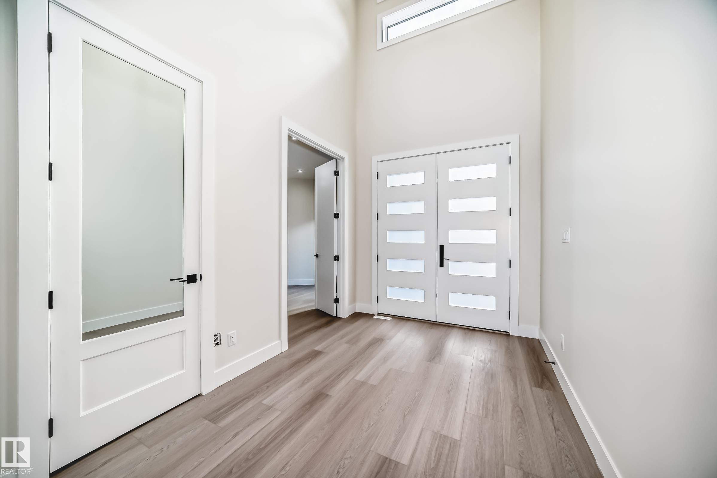 












5928 32 Street

,
Rural Leduc County,




AB
T4X 0X4

