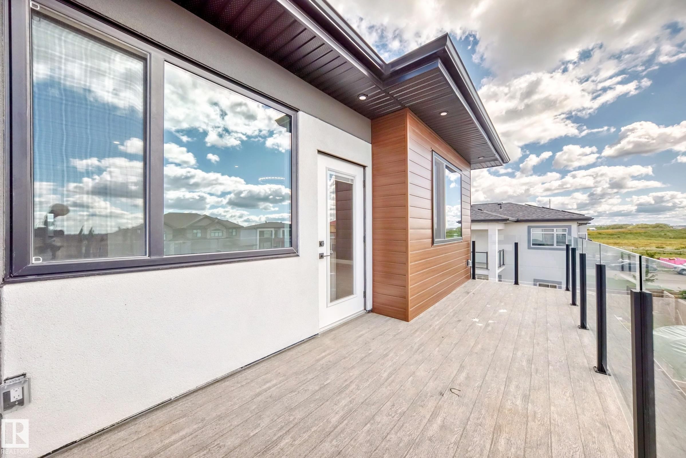 












5928 32 Street

,
Rural Leduc County,




AB
T4X 0X4

