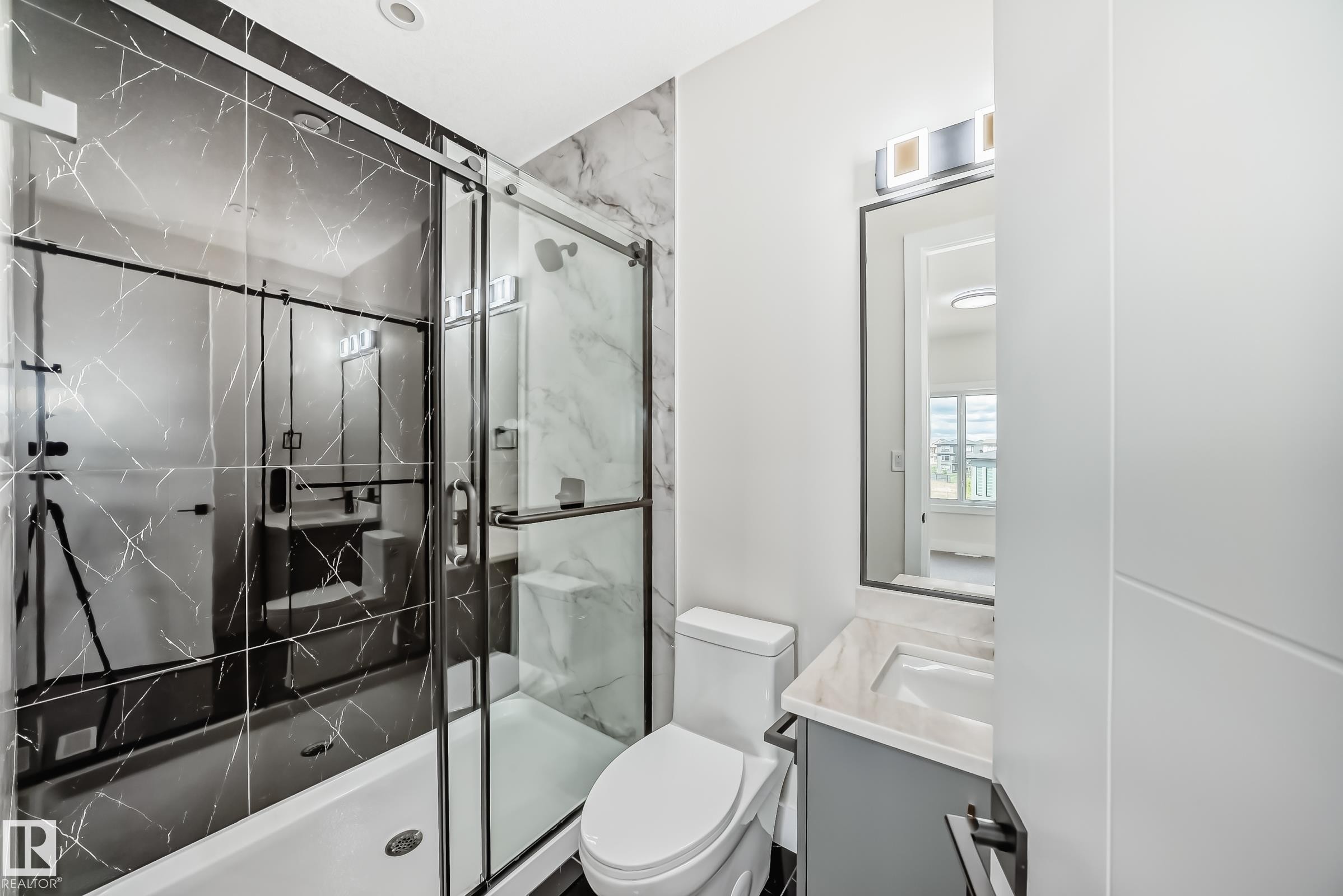 












5928 32 Street

,
Rural Leduc County,




AB
T4X 0X4

