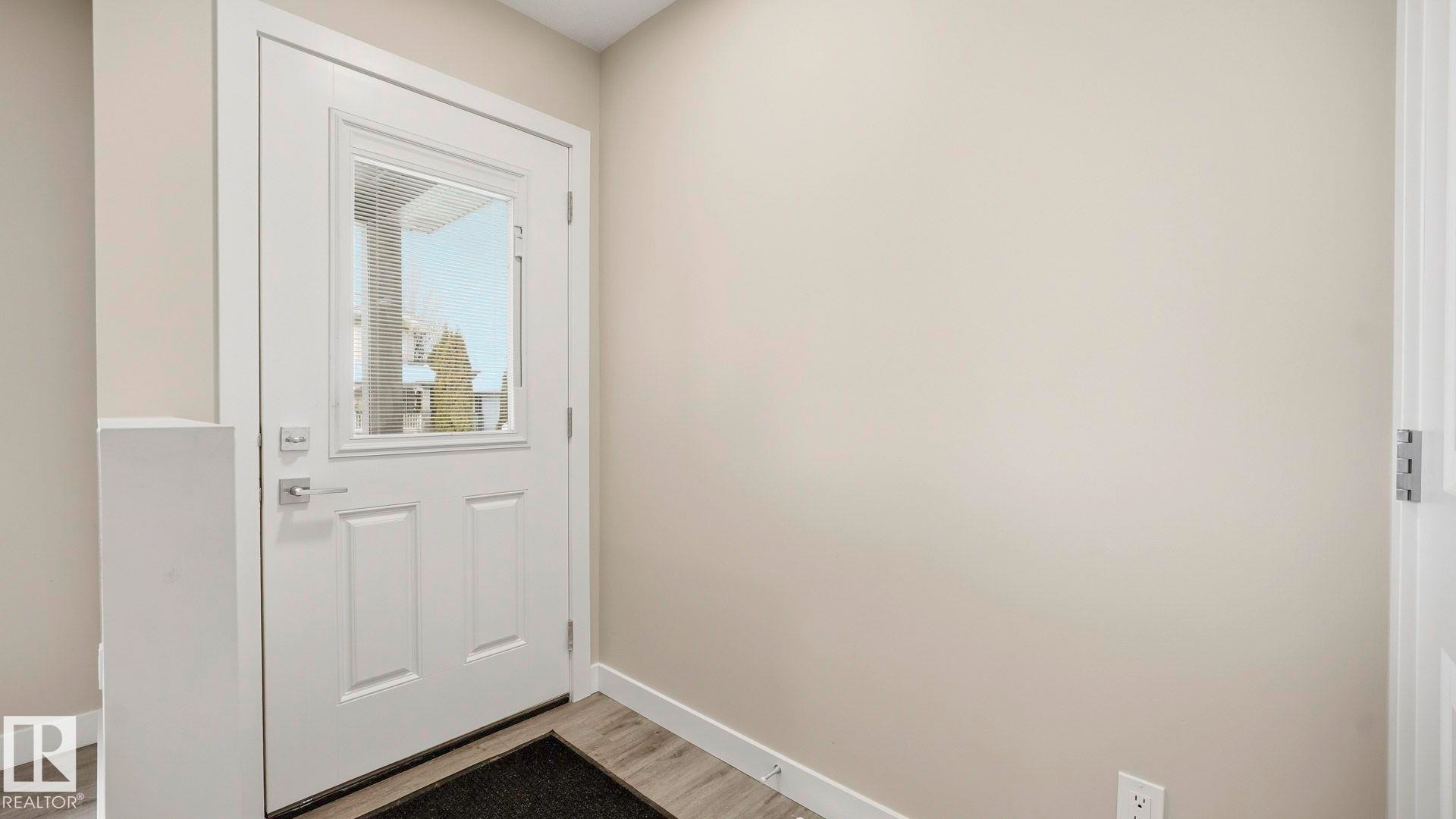 












98 HEATHERGLEN Crescent

,
Spruce Grove,




AB
T7X 3X5

