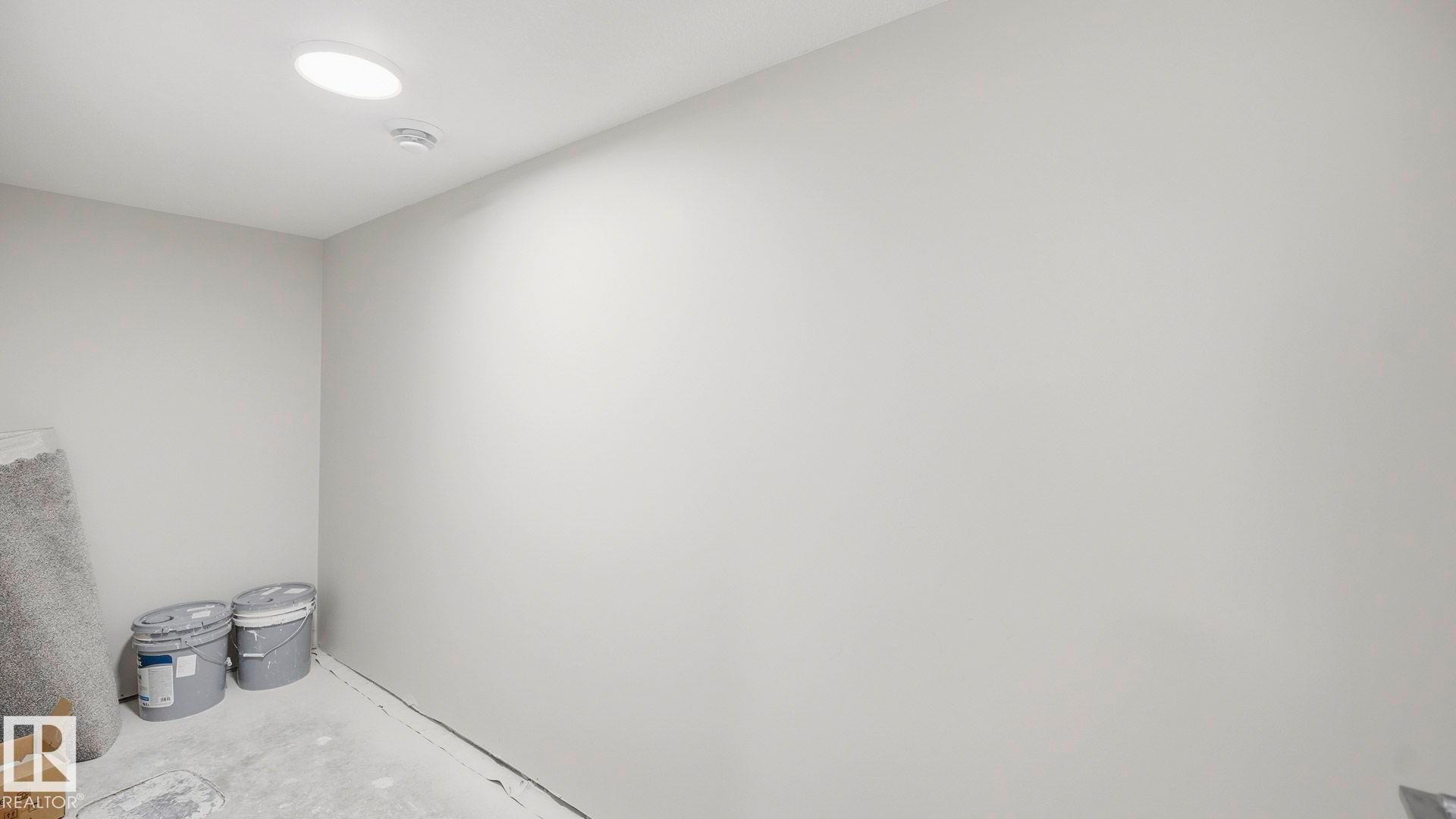 












98 HEATHERGLEN Crescent

,
Spruce Grove,




AB
T7X 3X5

