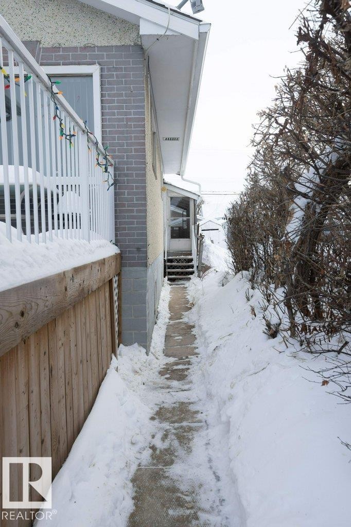 












9747 107 Street

,
Westlock,




AB
T7P 2P6

