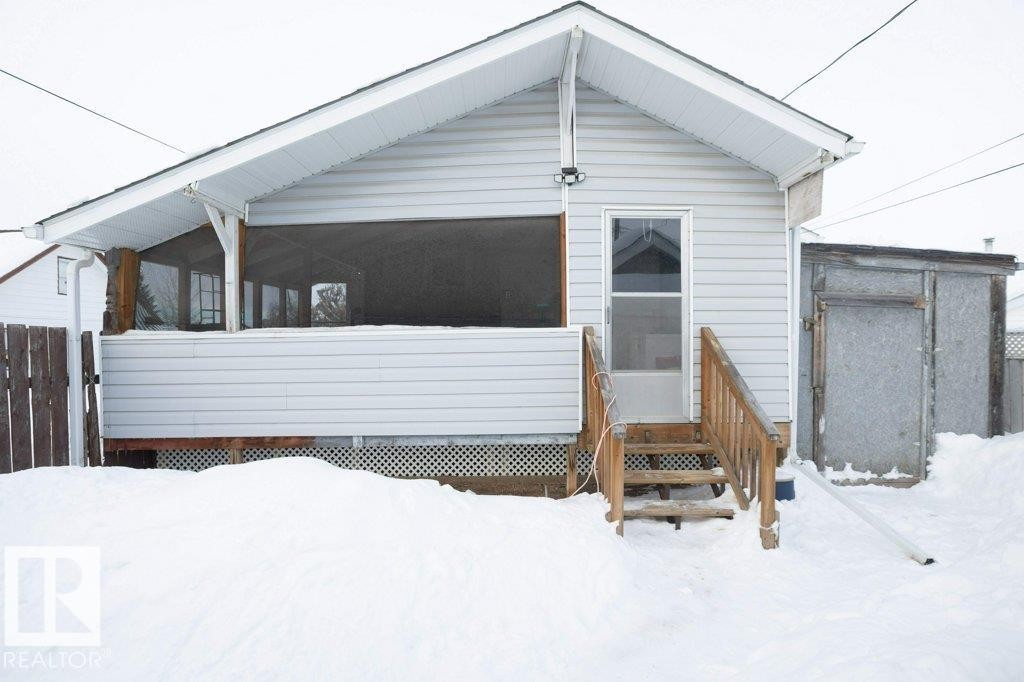 












9747 107 Street

,
Westlock,




AB
T7P 2P6

