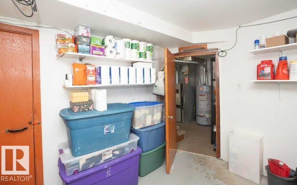 












9747 107 Street

,
Westlock,




AB
T7P 2P6

