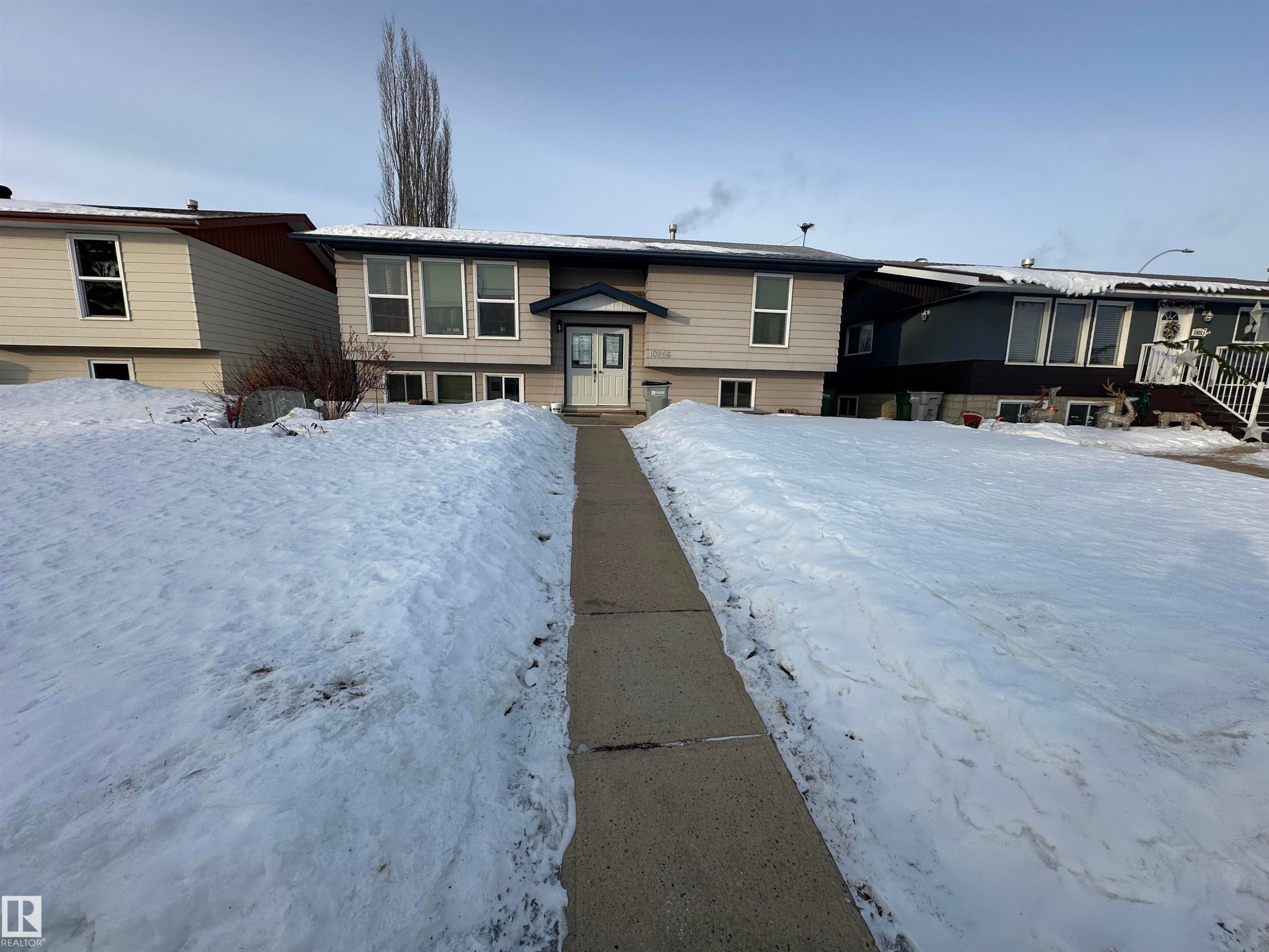 












10256 109 Avenue

,
Westlock,




AB
T7P 1H2


