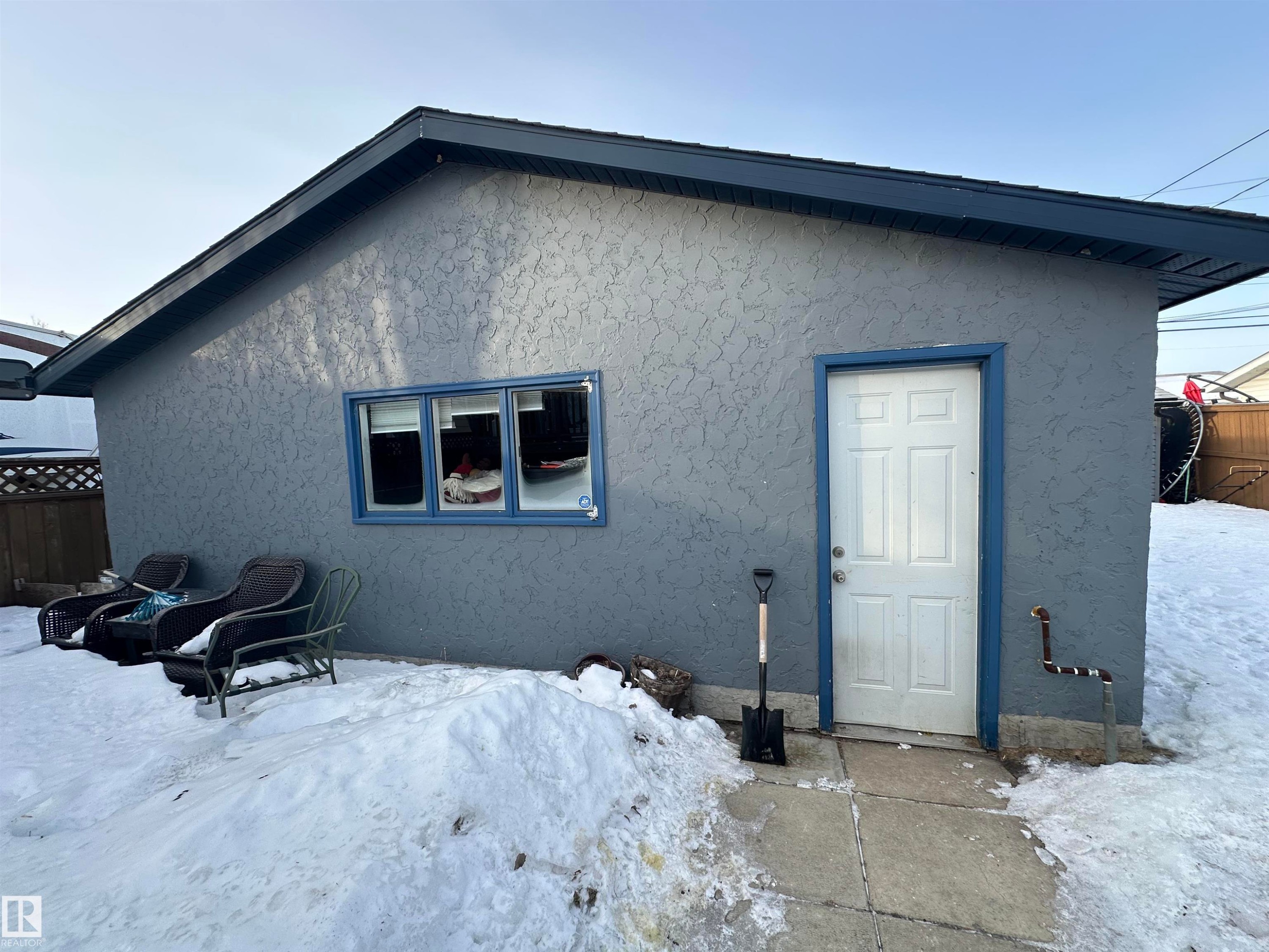 












10256 109 Avenue

,
Westlock,




AB
T7P 1H2

