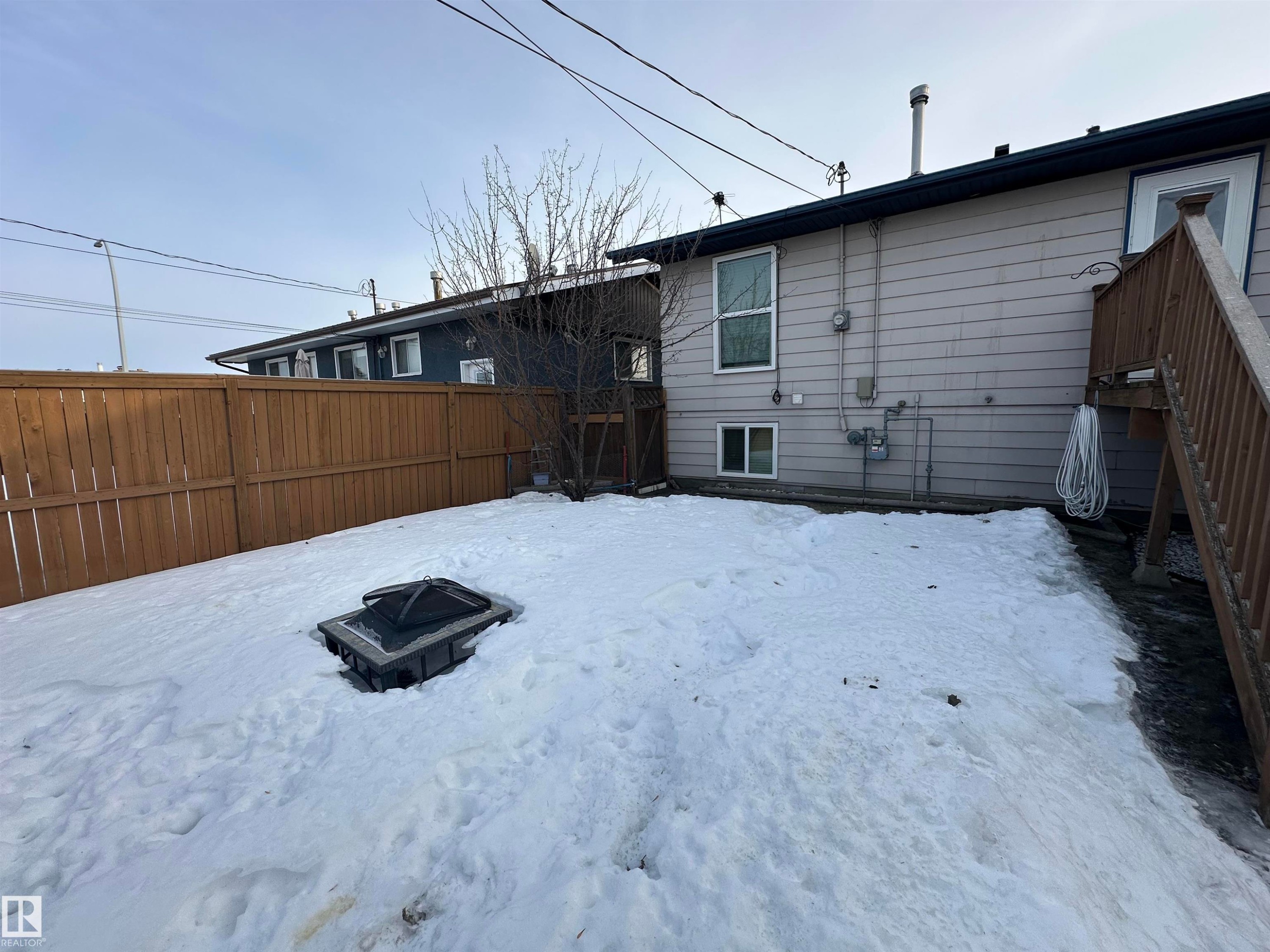 












10256 109 Avenue

,
Westlock,




AB
T7P 1H2

