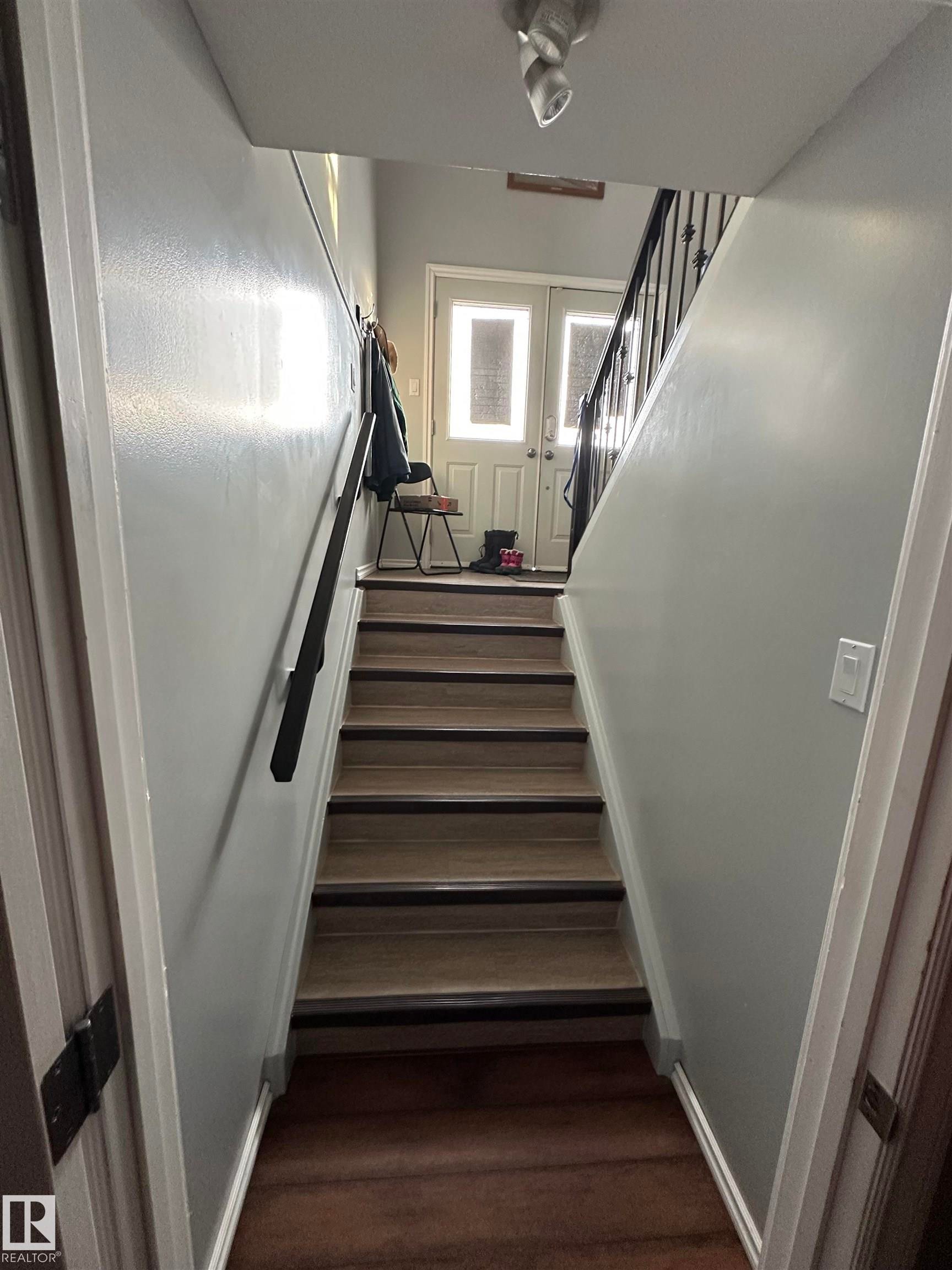 












10256 109 Avenue

,
Westlock,




AB
T7P 1H2

