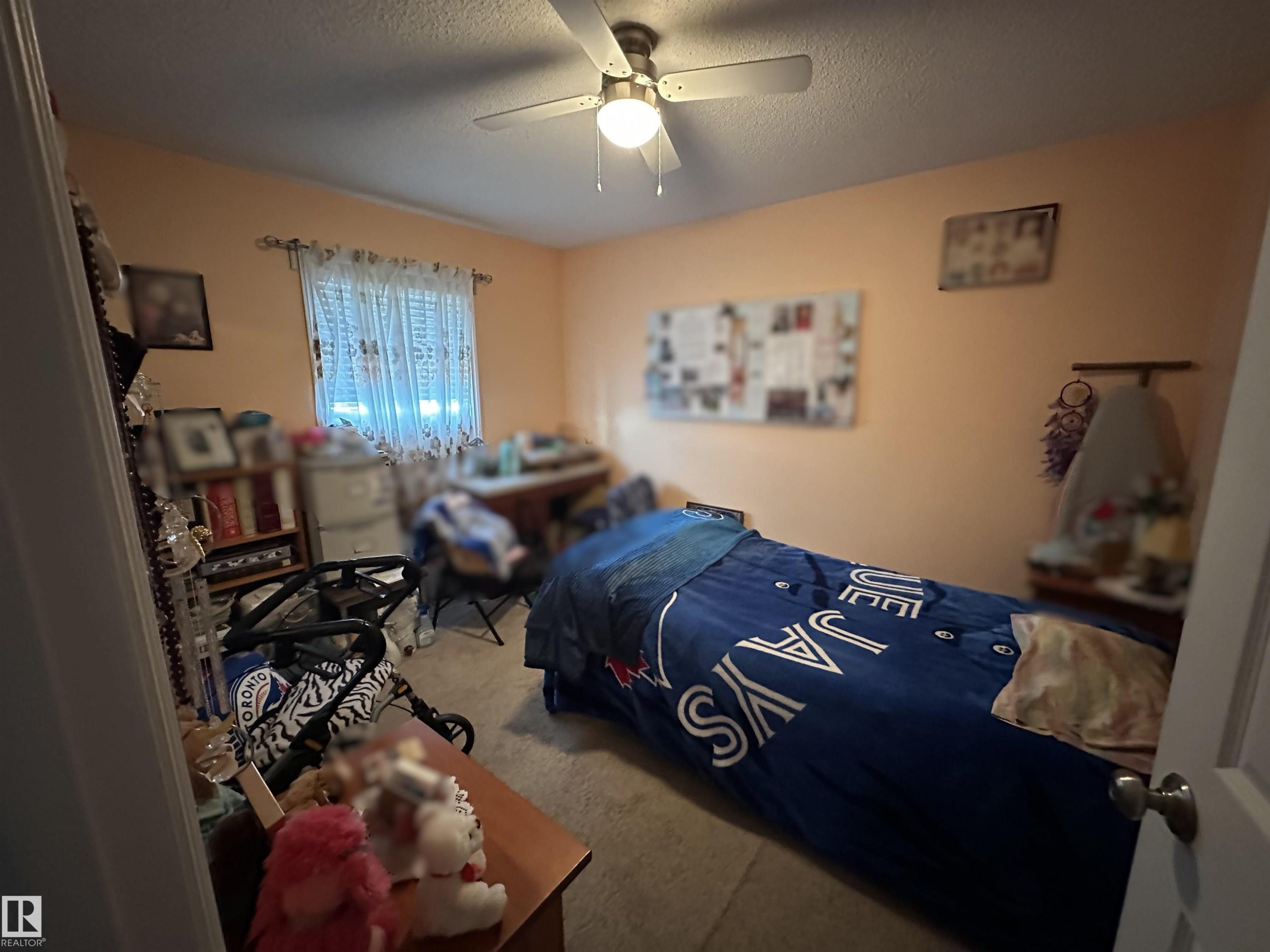 












10256 109 Avenue

,
Westlock,




AB
T7P 1H2

