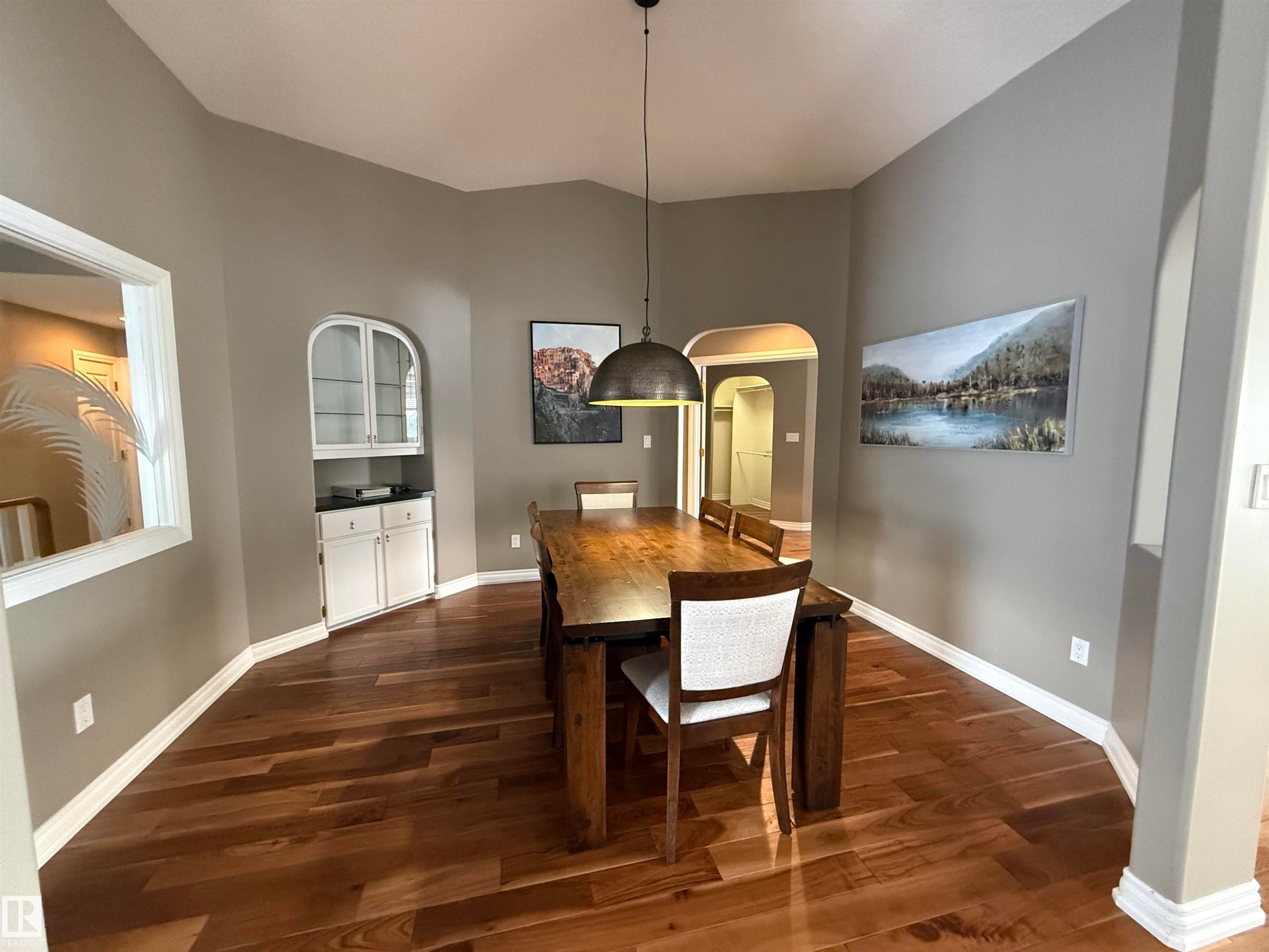 












17 925 Picard Drive

,
Edmonton,




AB
T5T 6H3

