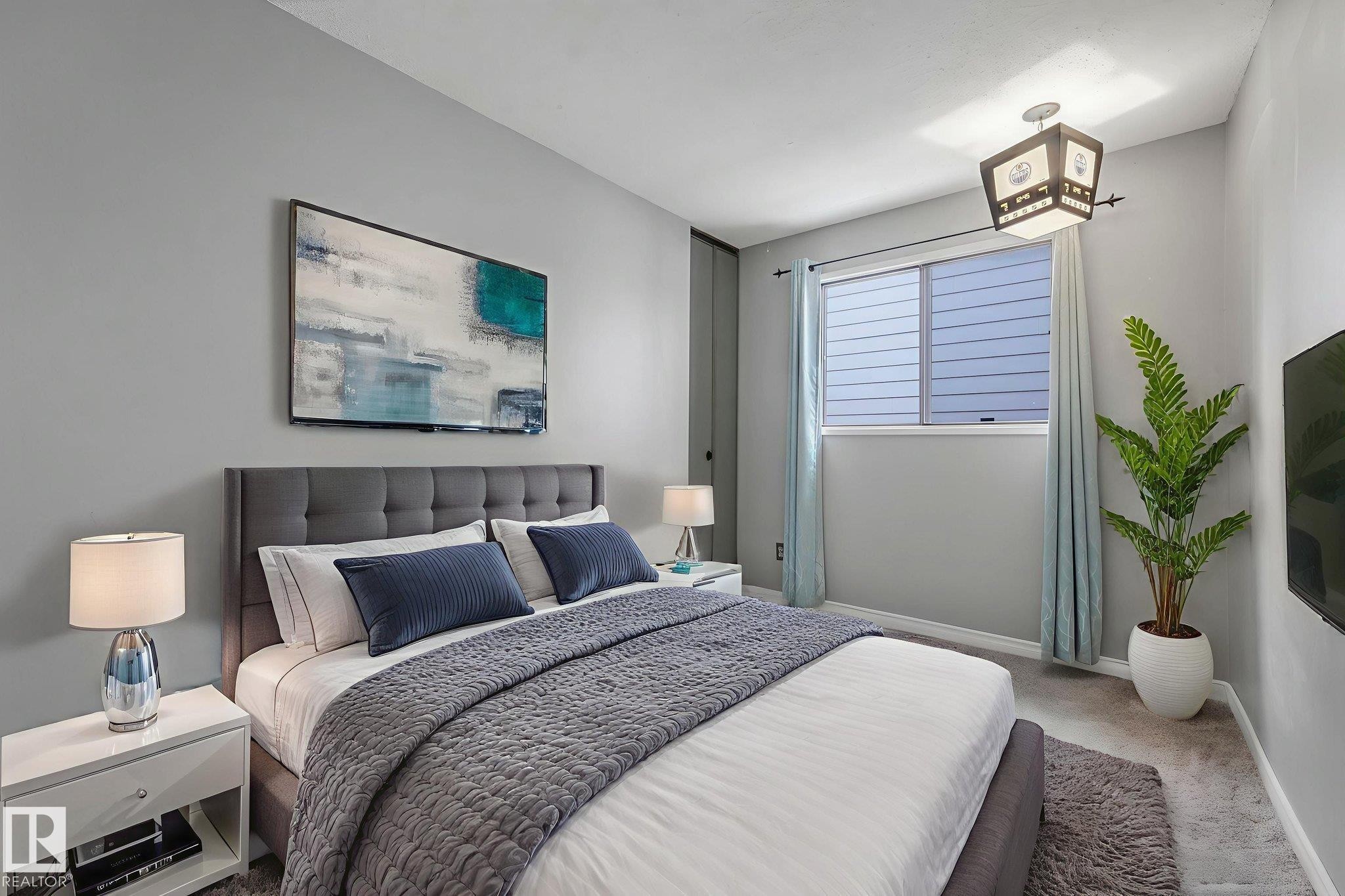 












6411 12 Avenue

,
Edmonton,




AB
T6L 2G3

