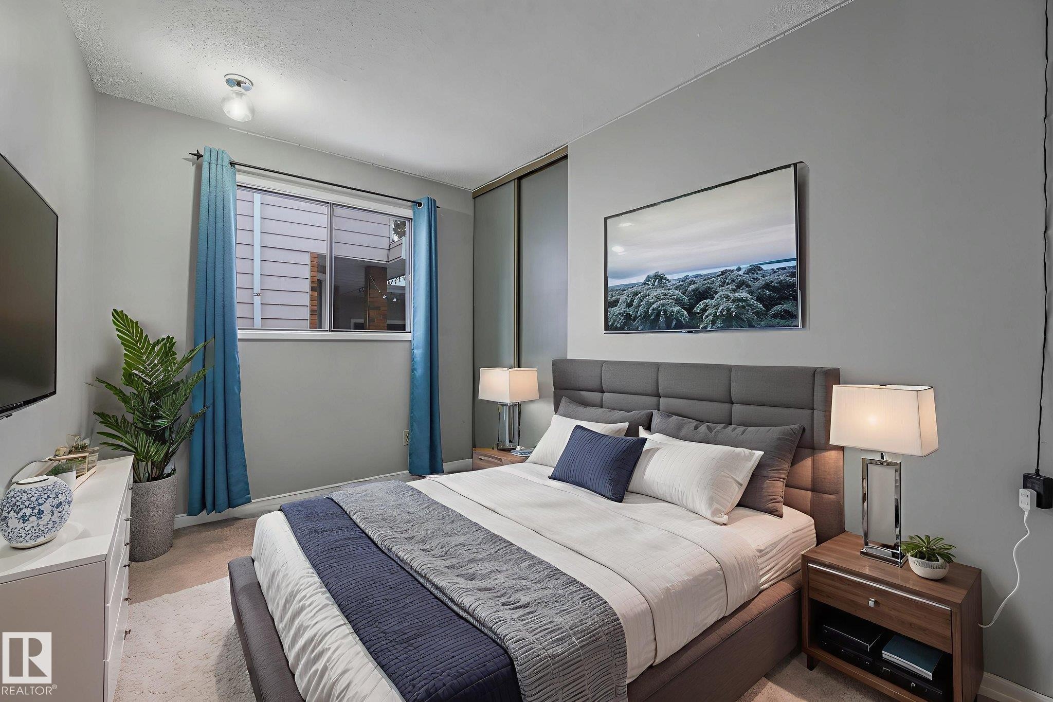 












6411 12 Avenue

,
Edmonton,




AB
T6L 2G3

