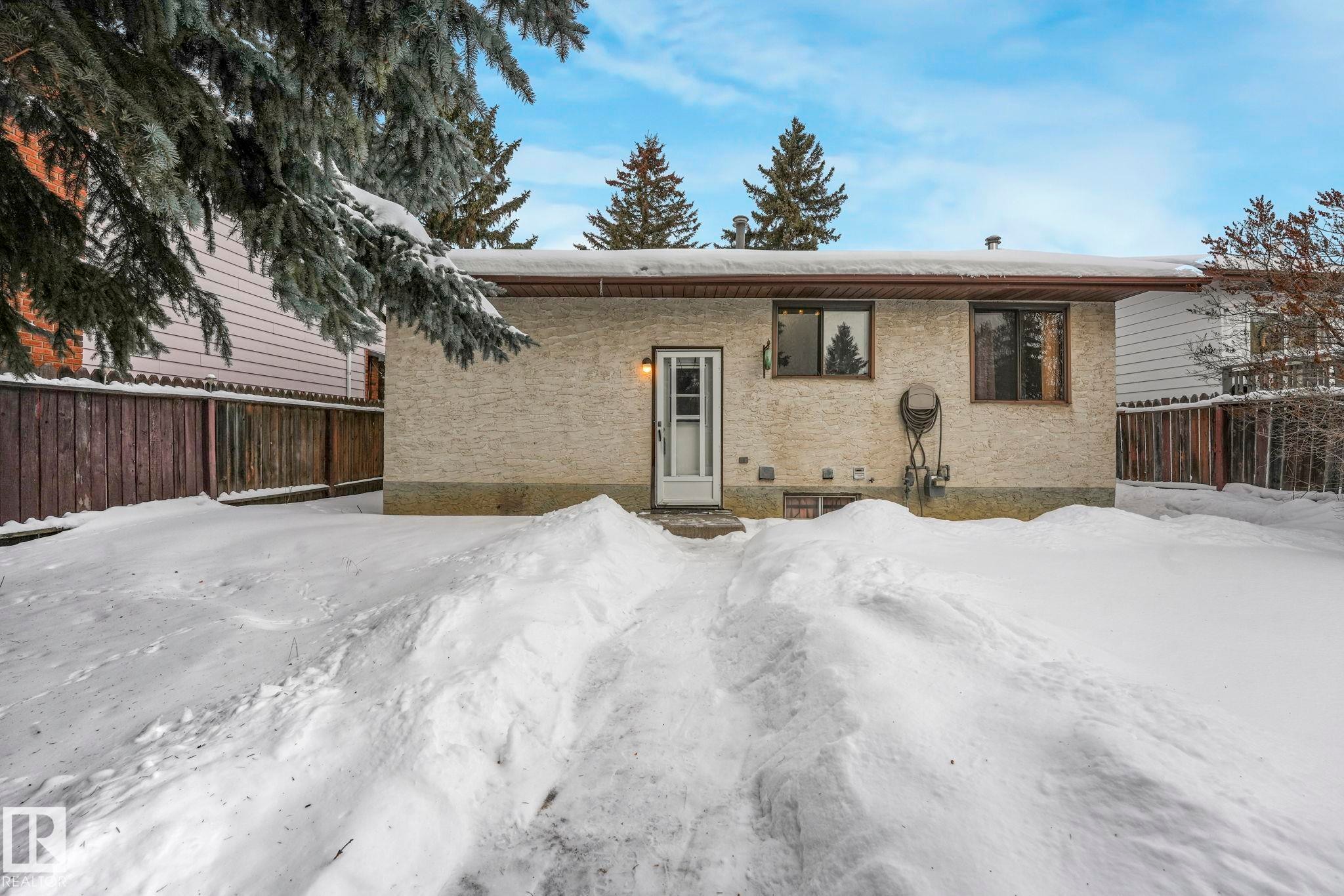 












6411 12 Avenue

,
Edmonton,




AB
T6L 2G3

